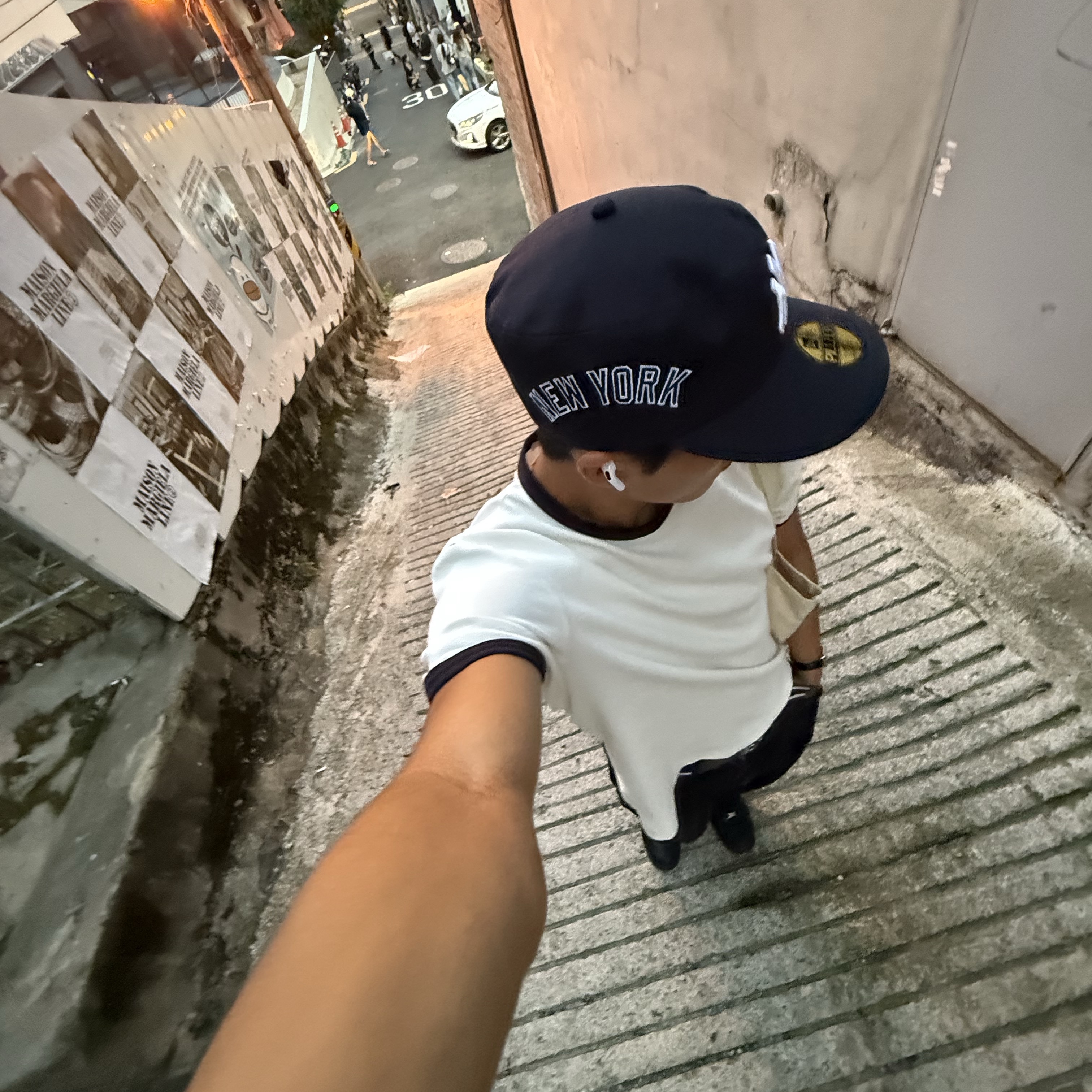 New Era MLB New York Yankees Pillbox Series Ball Cap Navy, Nike Air Force 1 '07 Low Triple Black 착용 스타일 - 1