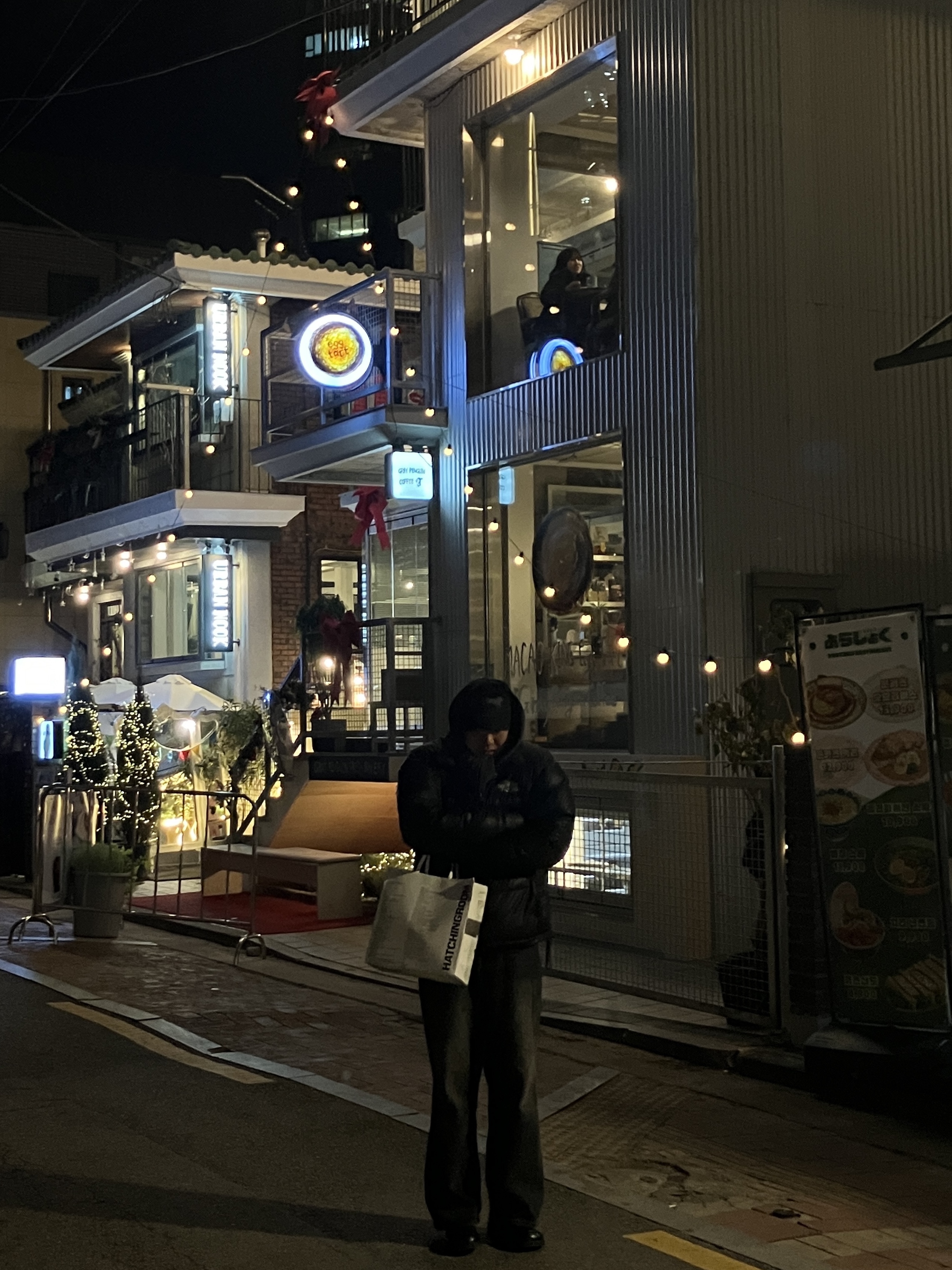 The North Face 1996 Eco Nuptse Jacket Black, Hatchingroom VTG Bone Cap Washed Black 착용 스타일