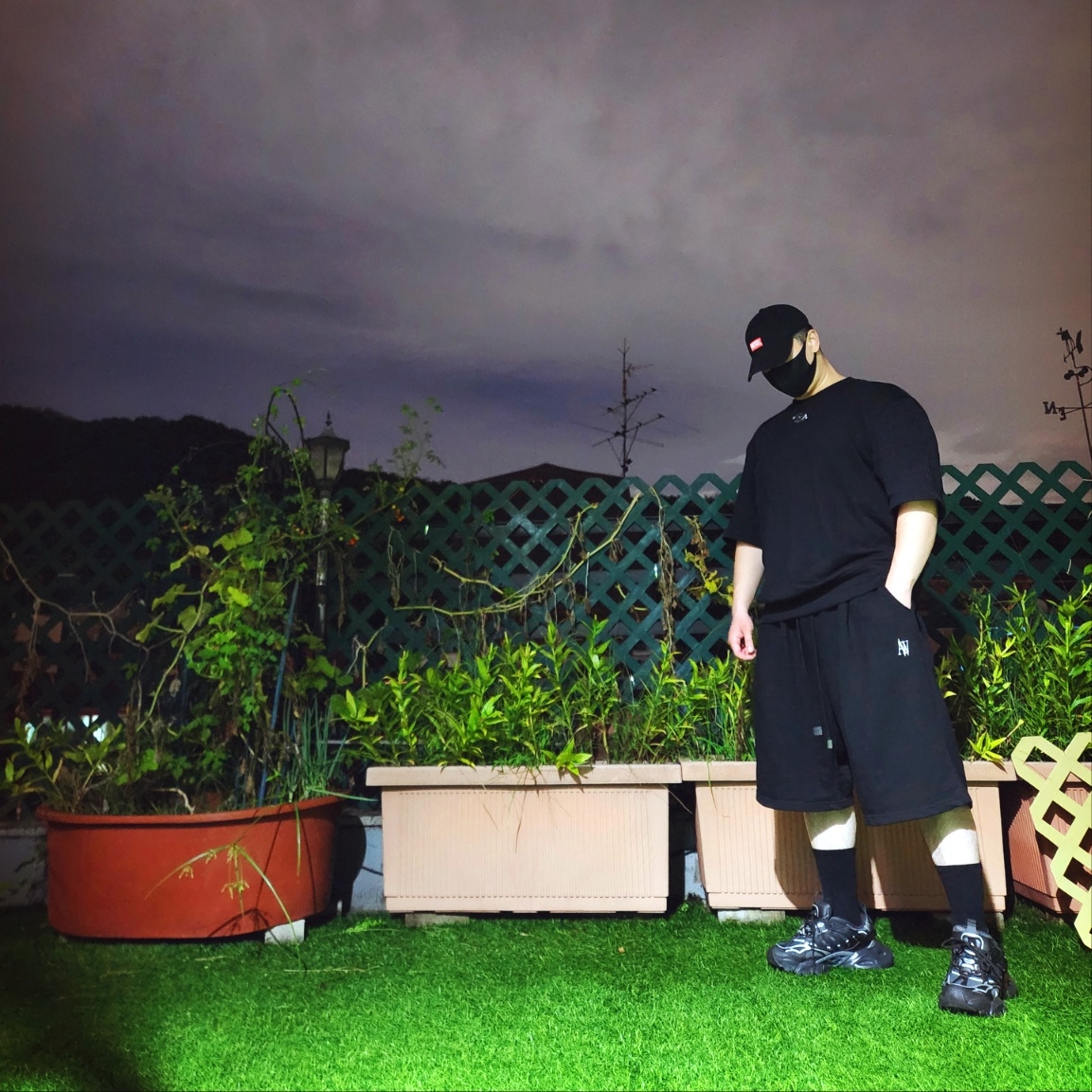 Diesel Corry-Jacq-Wash Logo Patch Baseball Cap Black, Diesel S-Cooling-L1 T-Shirt Black 착용 스타일 - 1