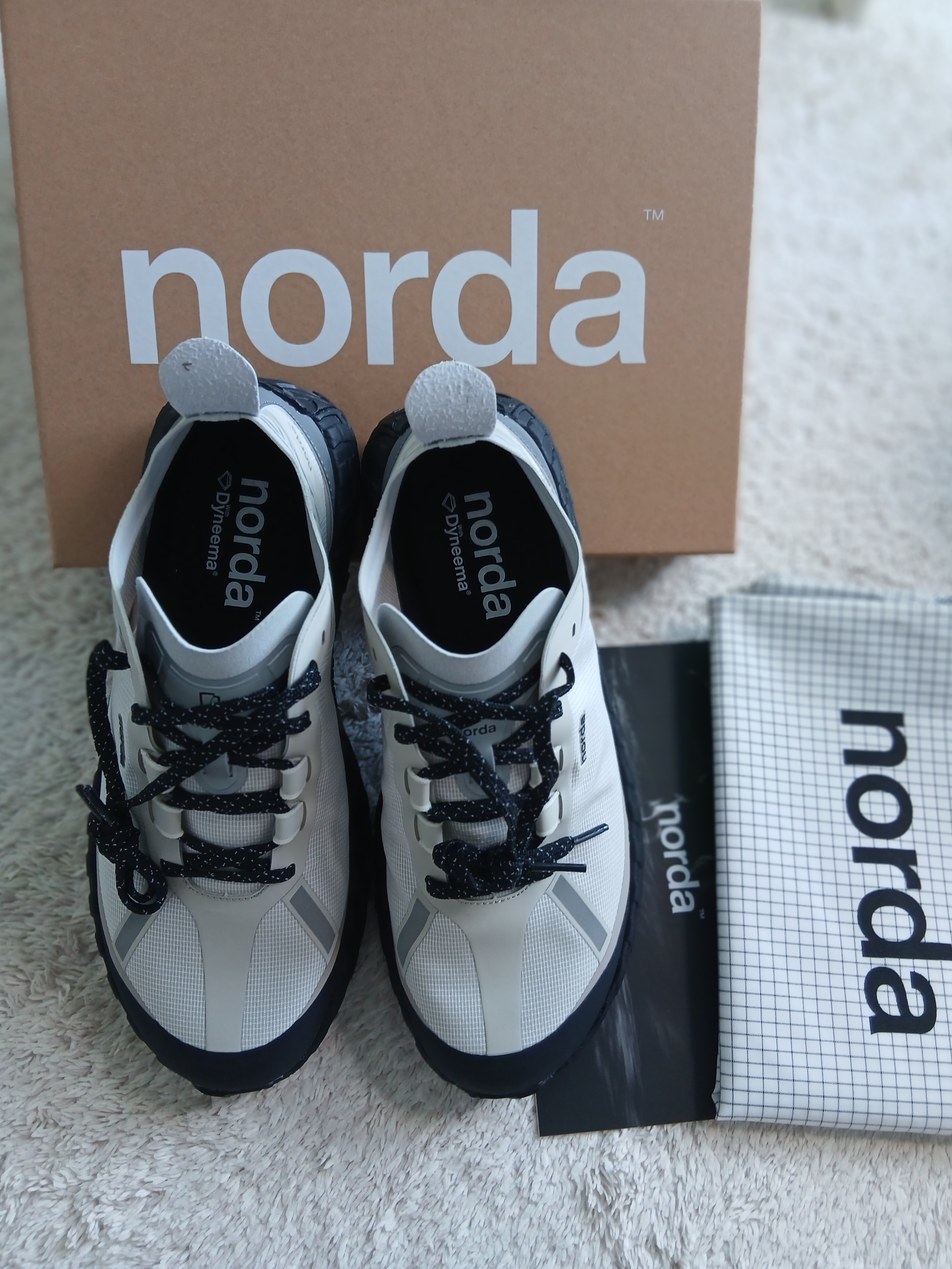 Norda 001/A Cinder 착용 스타일 - 5