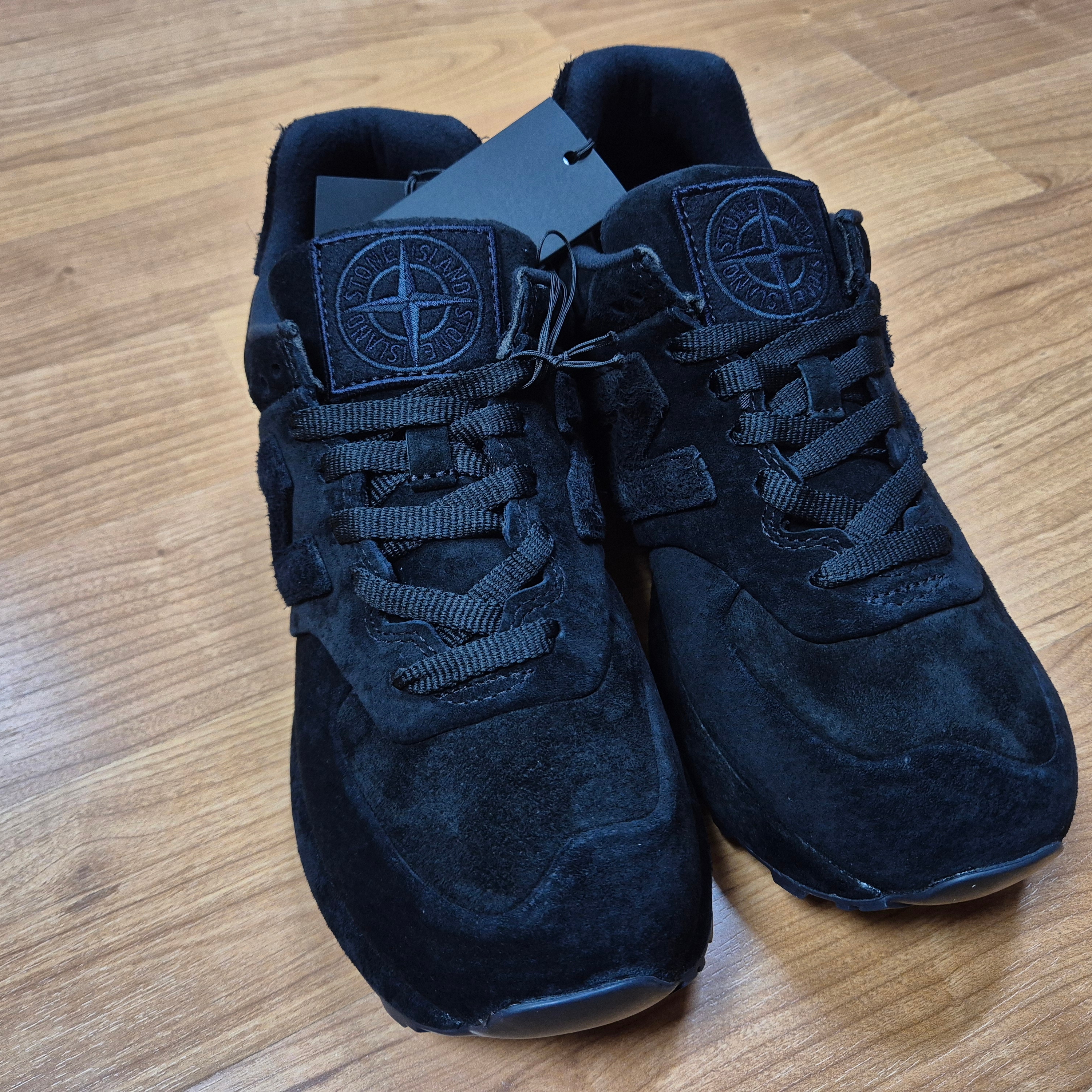 New Balance x Stone Island 574 Ghost Navy Blue 착용 스타일 - 2