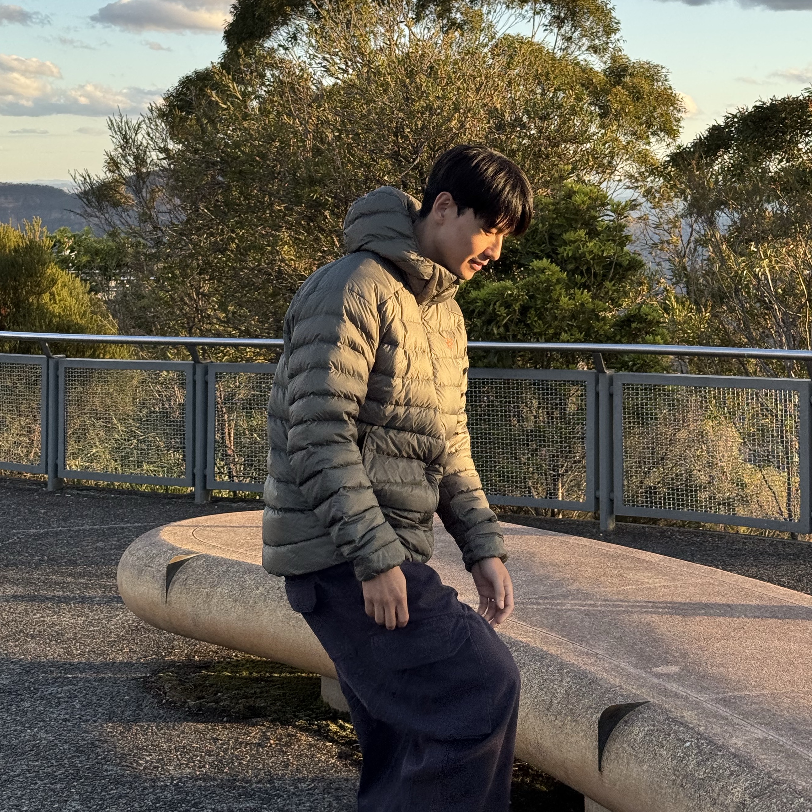 Arc'teryx Cerium Hoody Forage Verve, Arc'teryx Norvan SL 3 Shoe Black Light Fallow 착용 스타일 - 3