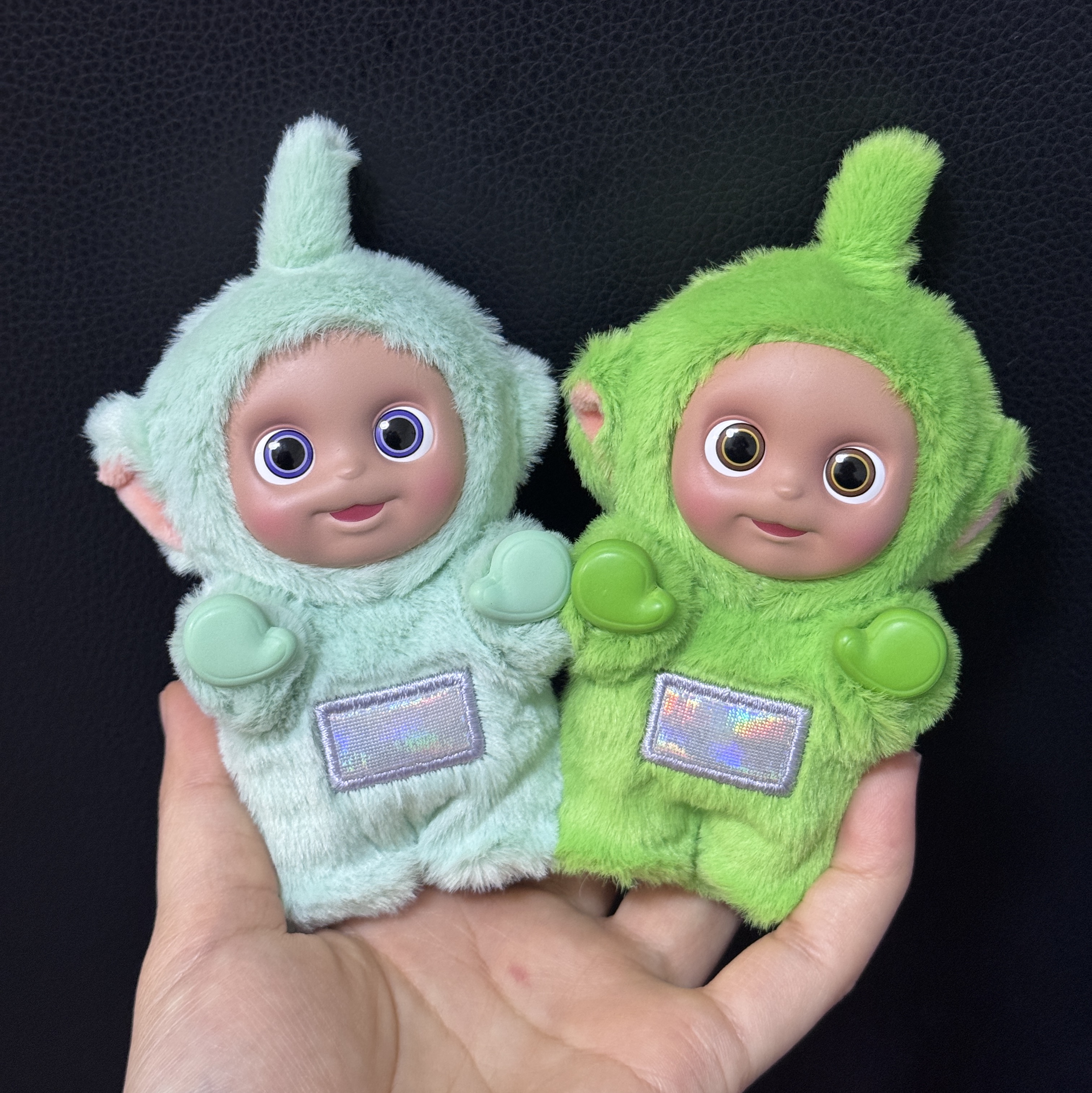 Pop Mart Teletubbies Energetic Series Mint Dipsy (Opened Case), Pop Mart Teletubbies Energetic Series Dipsy (Opened Case) 착용 스타일