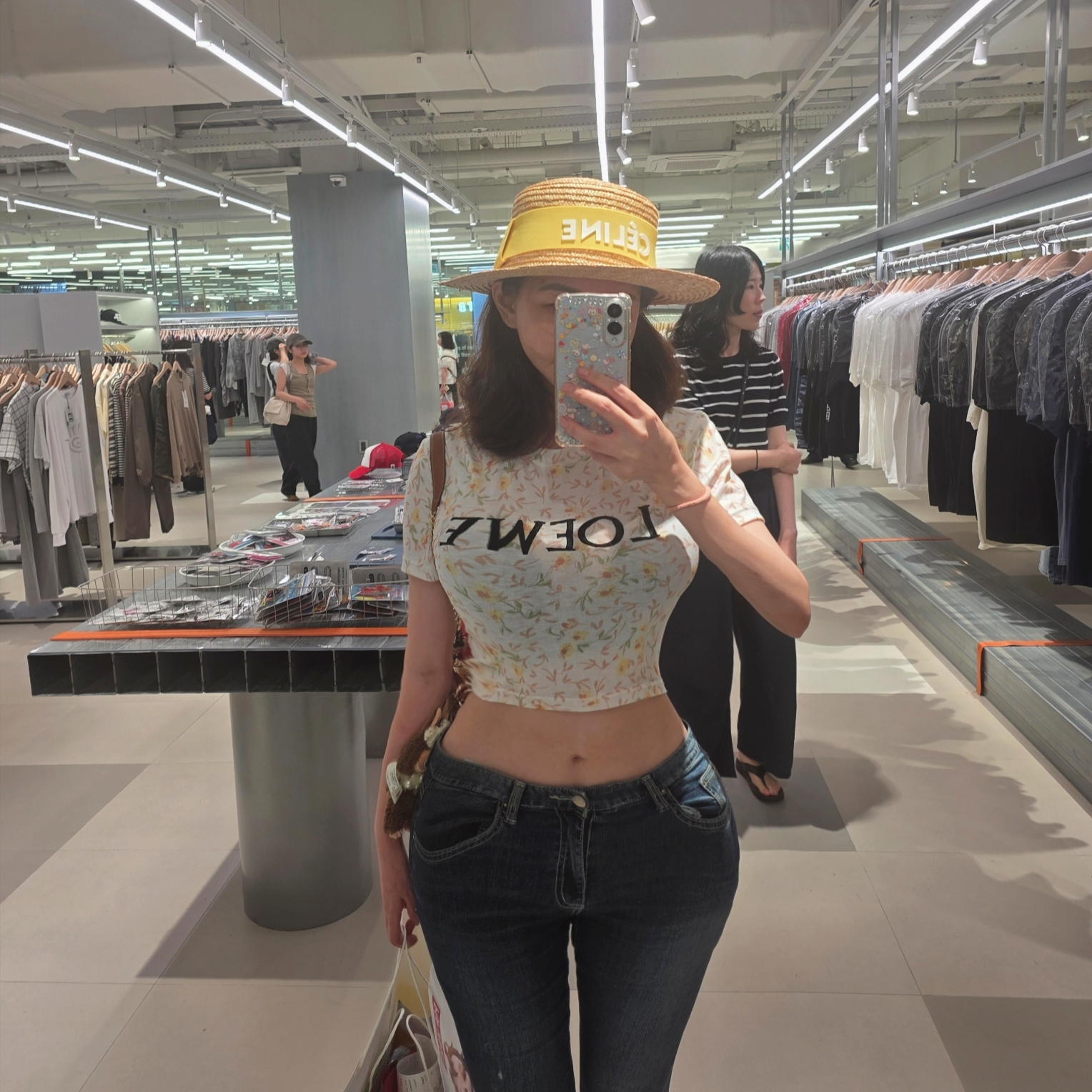 (W) Celine Baseball Cap in Cotton Black 착용 스타일