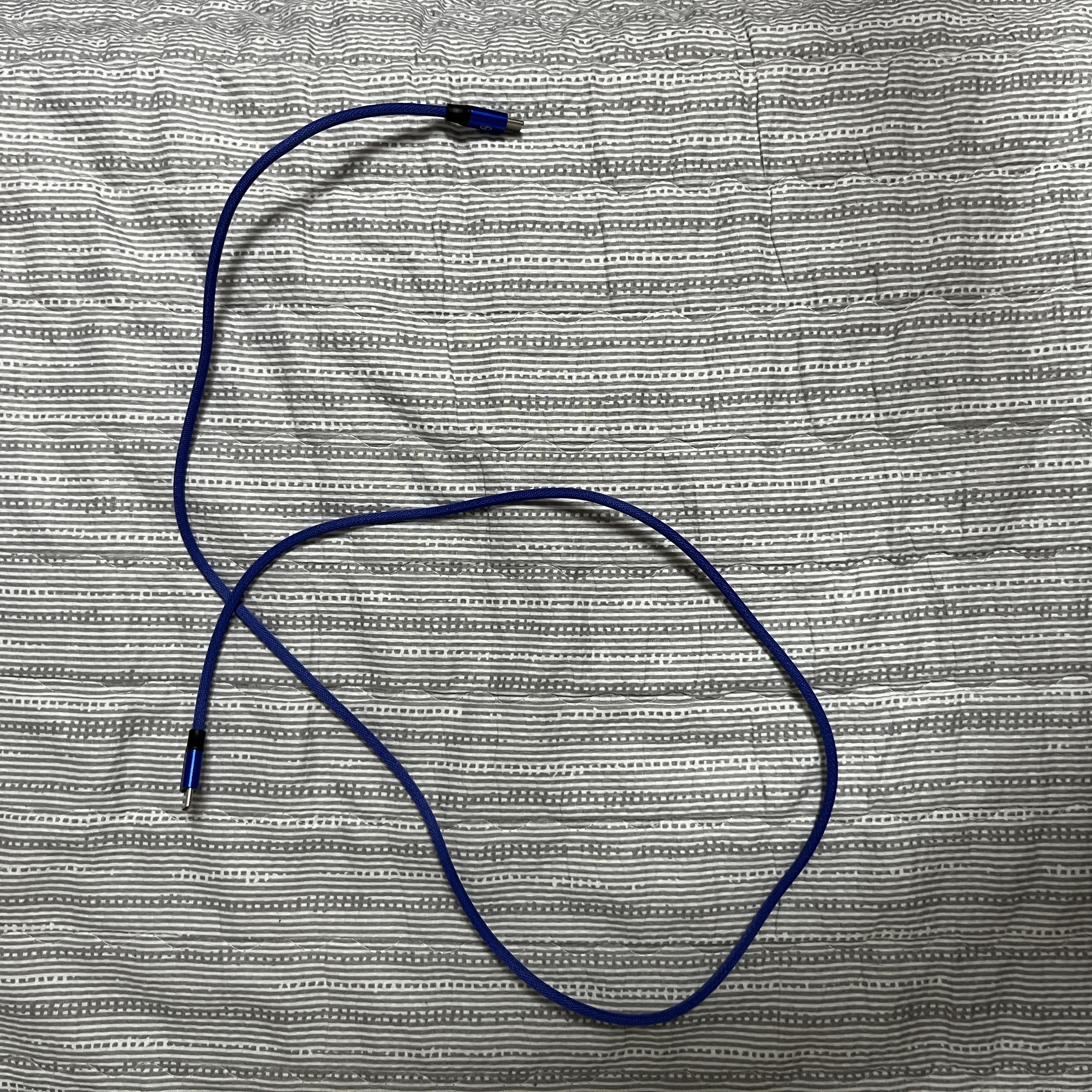 SINJIMORU Dutch 60W C to C Type Quick Charging Cable 1M 착용 스타일
