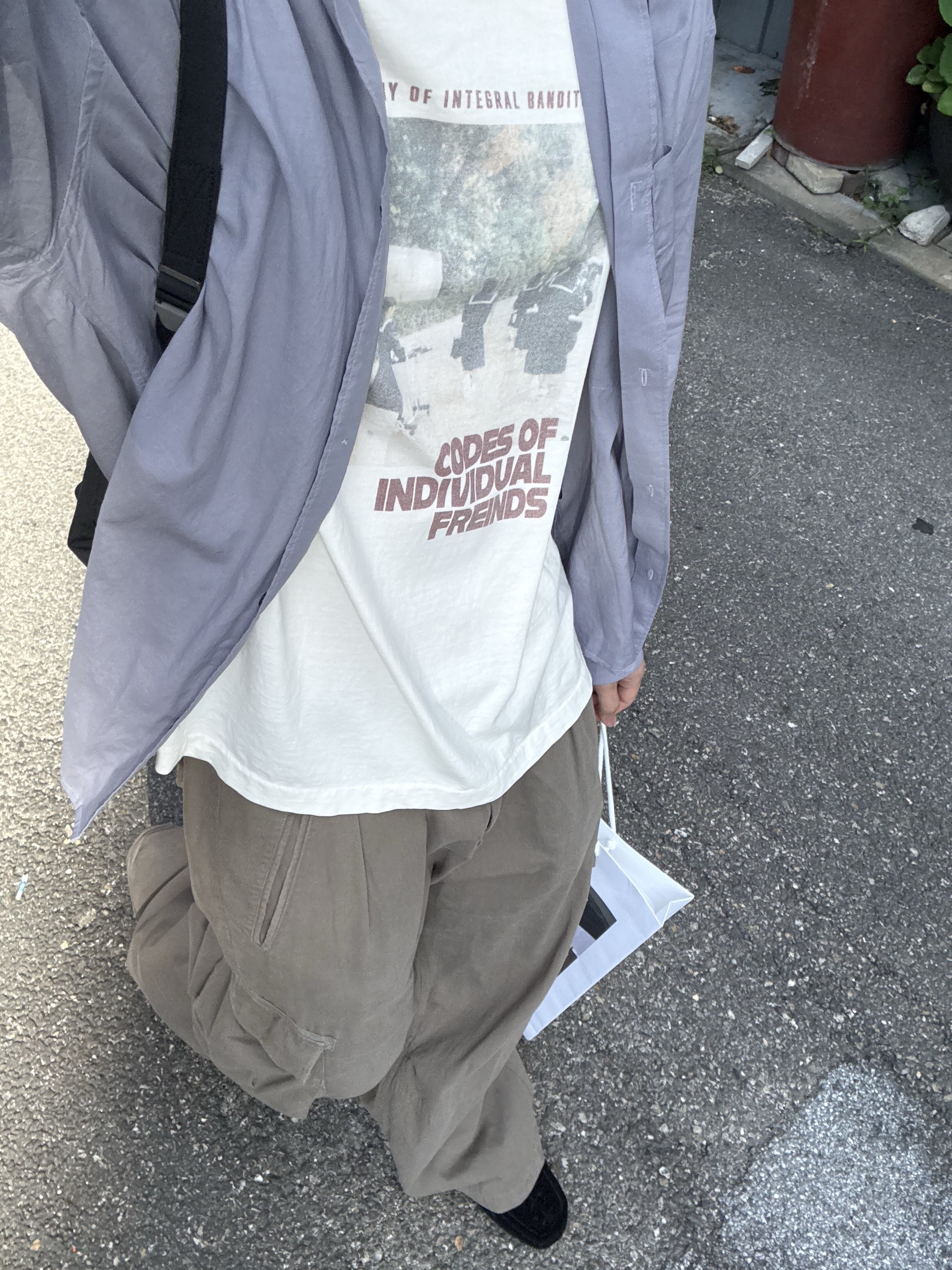 Polyteru Belted Cargo Pants 1.2v Olive Gray, [프리오더] Polyteru Wallabee Shoes Woven Black 착용 스타일 - 3