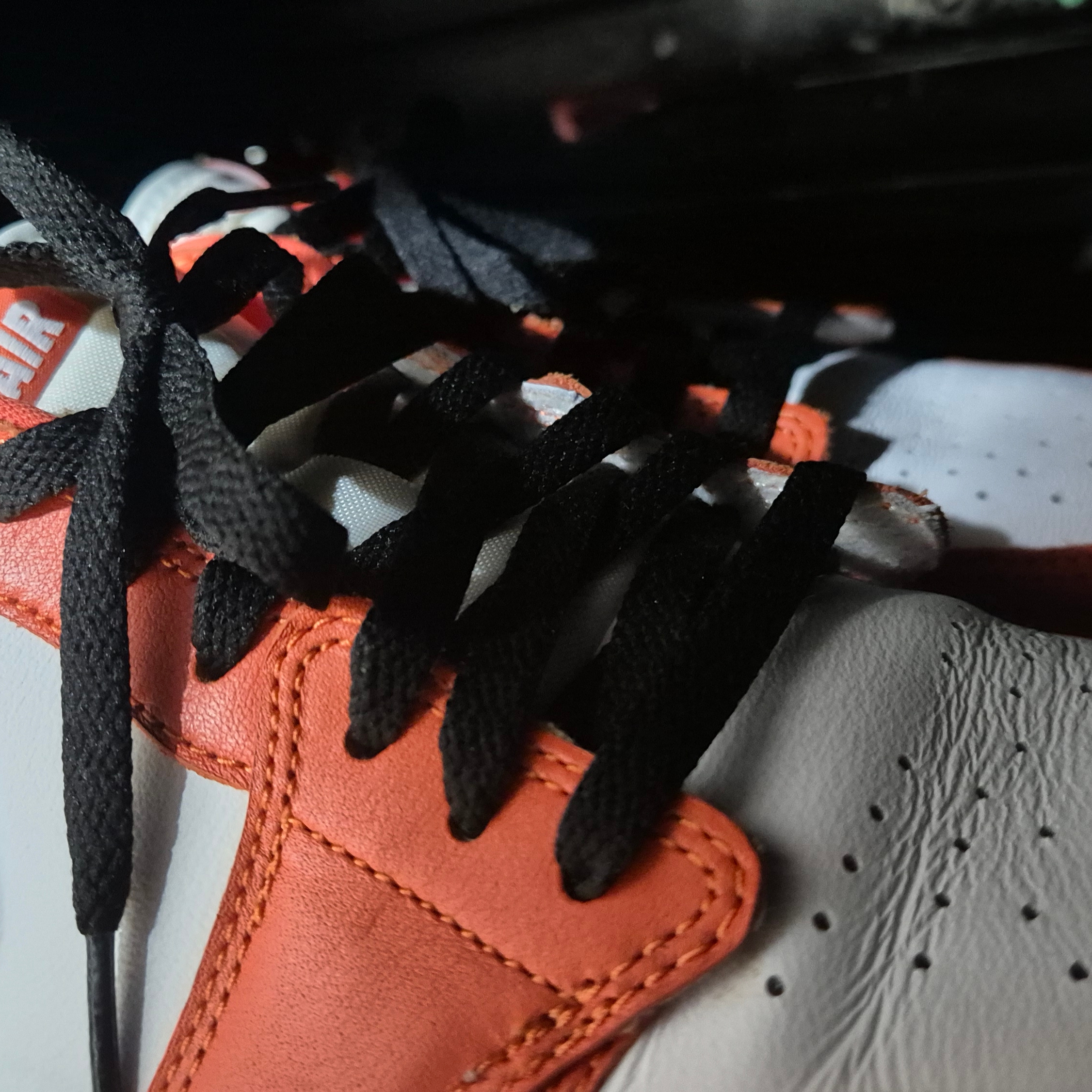 Jordan 1 Low OG Starfish 착용 스타일