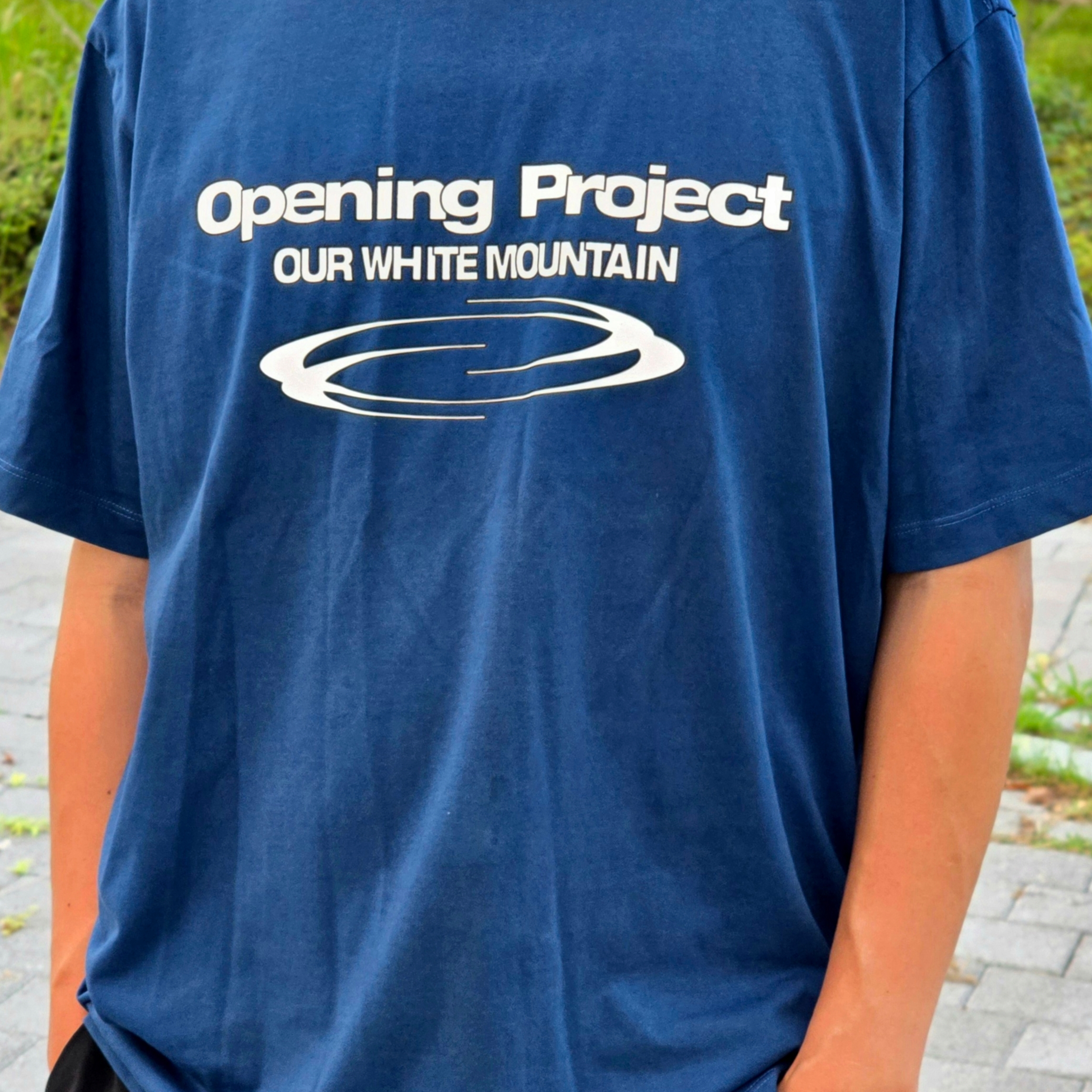 Opening Project Identity T-Shirt Blue 착용 스타일 - 1