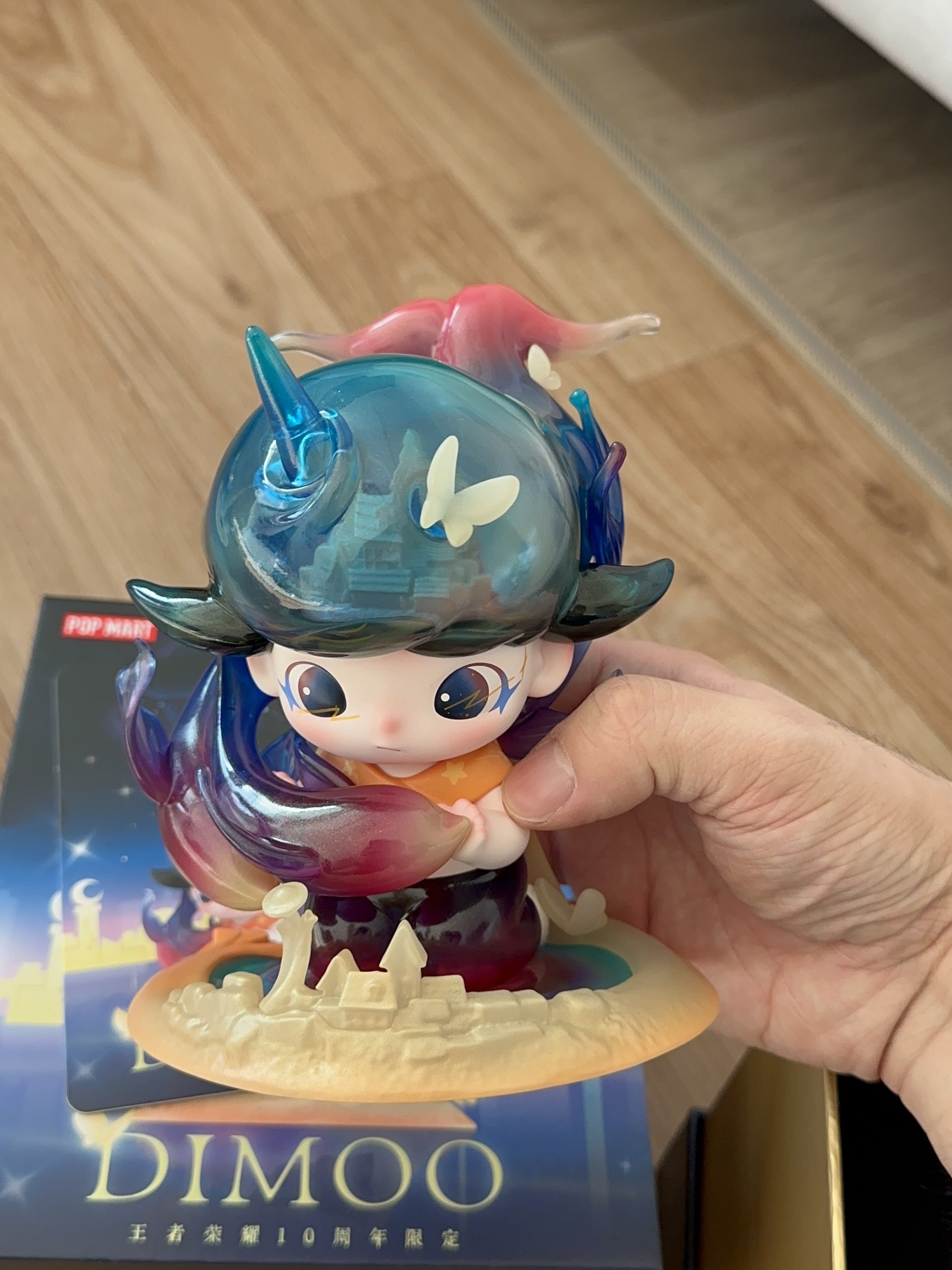 Pop Mart Dimoo World x Honor of Kings 10th Anniversary Limited Figure 착용 스타일
