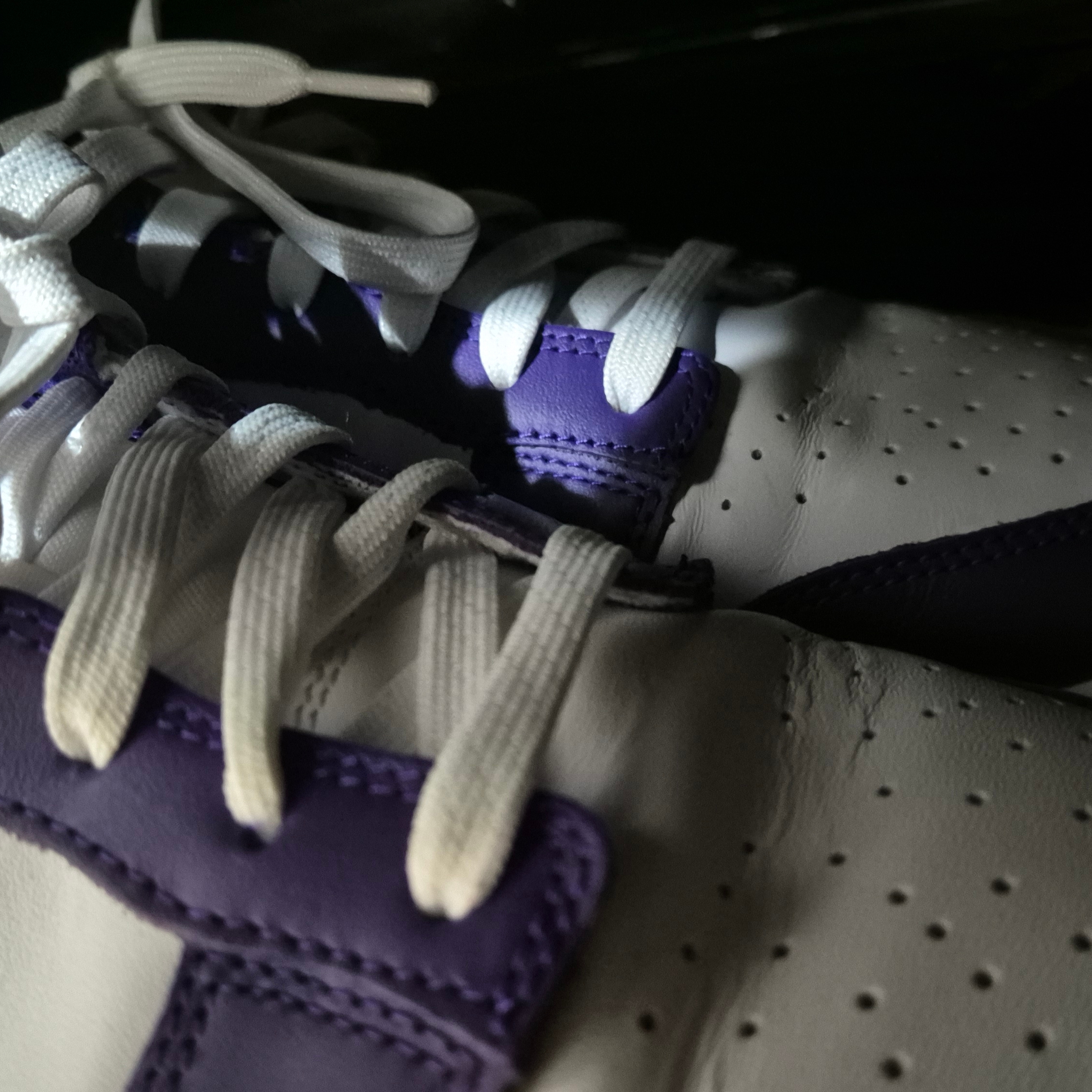 Nike Dunk Low Retro Championship Court Purple 착용 스타일