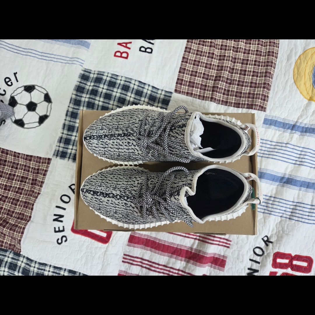 Adidas Yeezy Boost 350 Turtledove 2015 착용 스타일