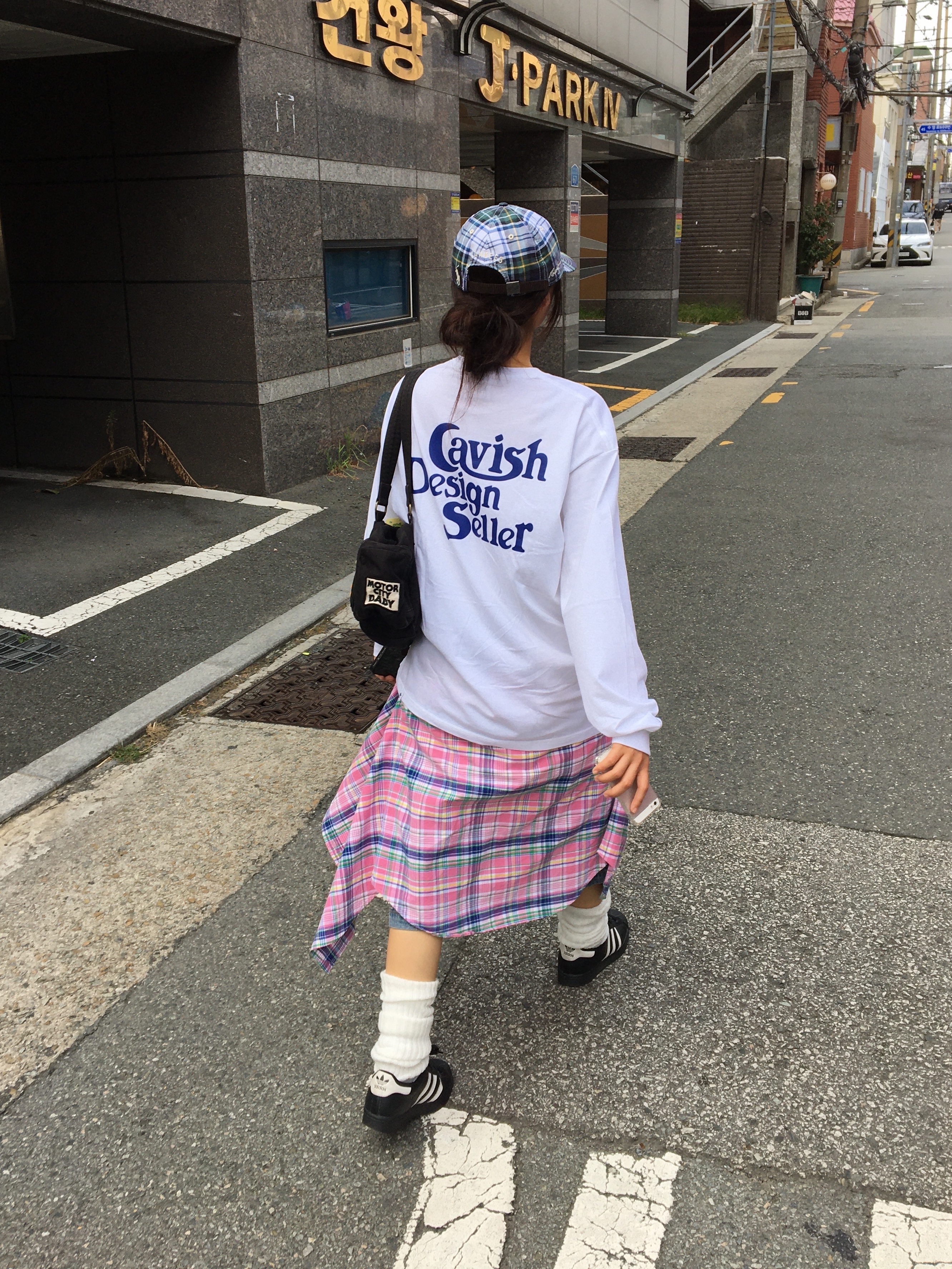 (W) Hysteric Glamour Patch Scratch Mini Boston Bag Black, New Era MLB x Ralph Lauren Cooperstown New York Yankees Retro Crown Strapback Green Check 착용 스타일 - 2