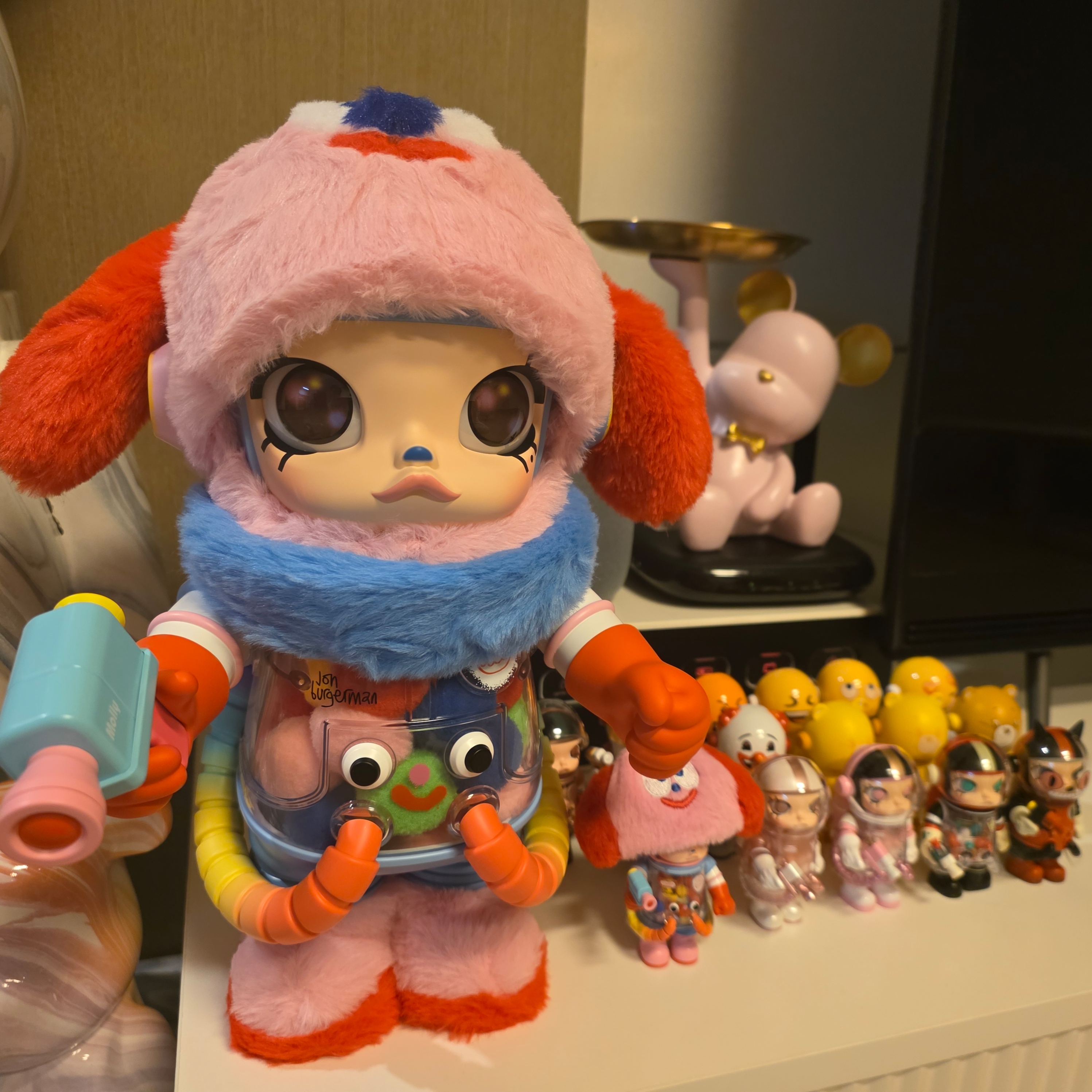 Pop Mart Mega Space Molly Jon Burgerman 400%, Pop Mart Mega Space Molly 100% Series4 Jon Burgerman (Opened Case) 착용 스타일