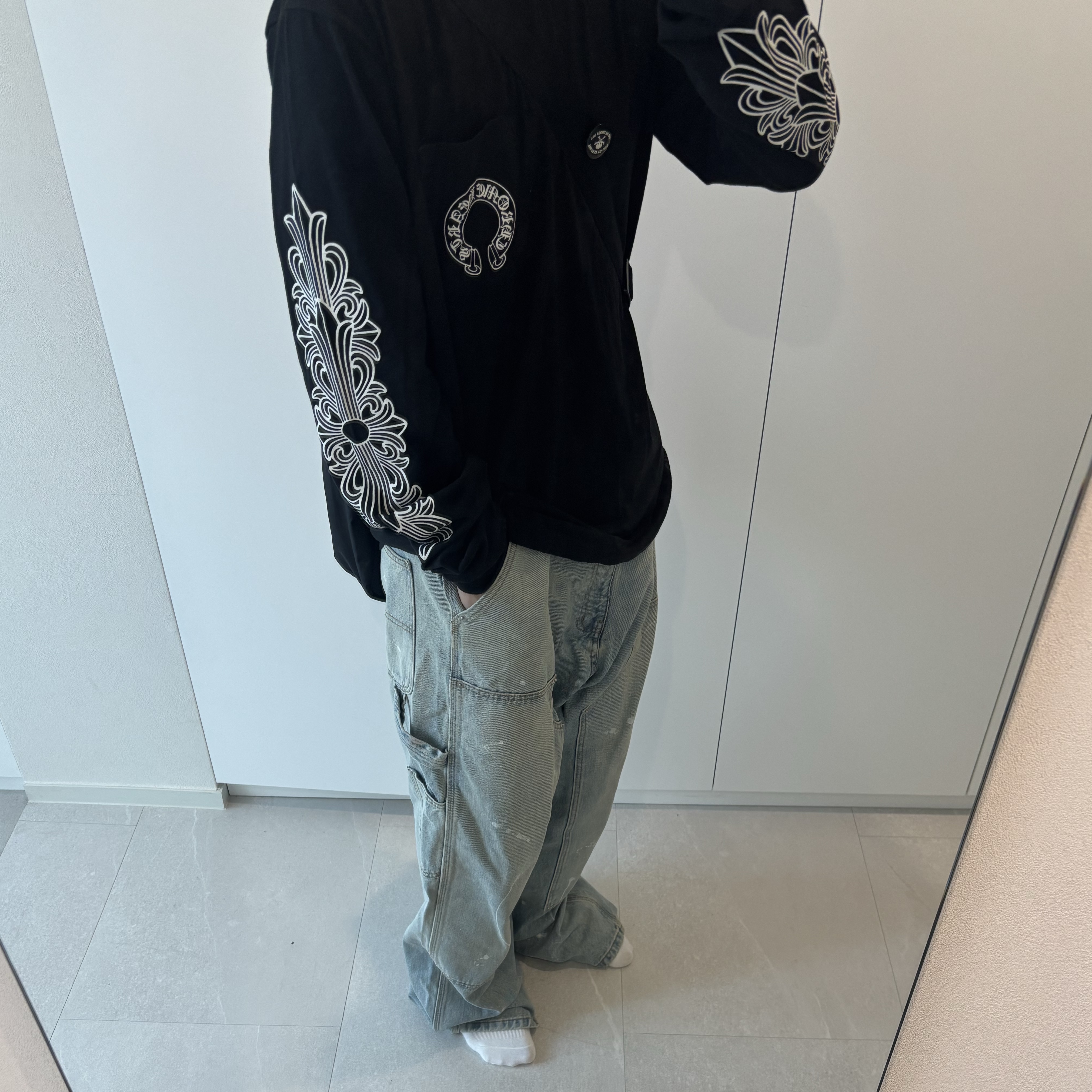 Balenciaga 3XL Extreme Lace Sneakers Egg Shell, Chrome Hearts Horseshoe Logo Sweatshirt Black 착용 스타일 - 2