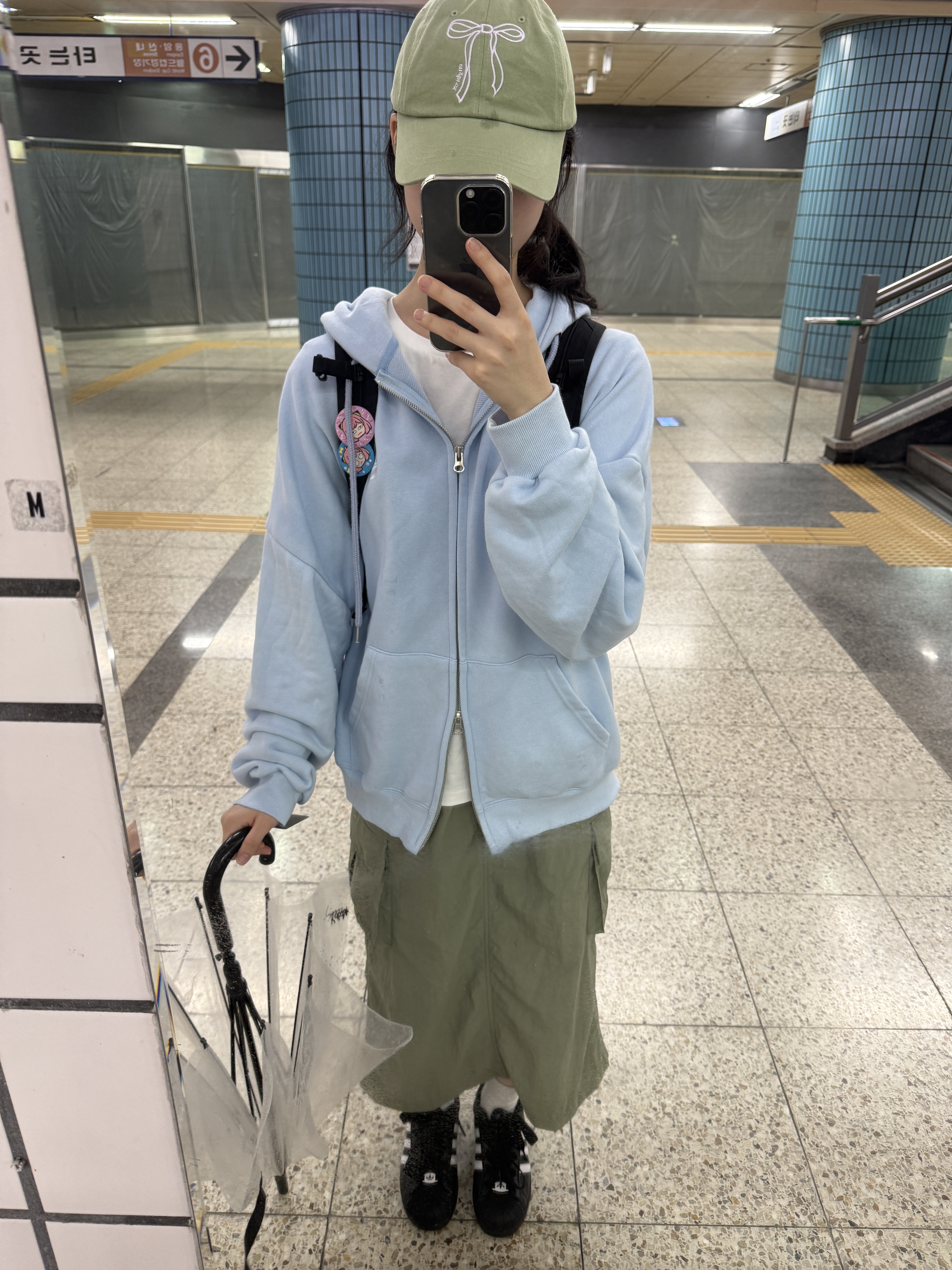 Yegg Wing hoodie  sky blue, Adidas Superstar II Core Black Cloud White 착용 스타일