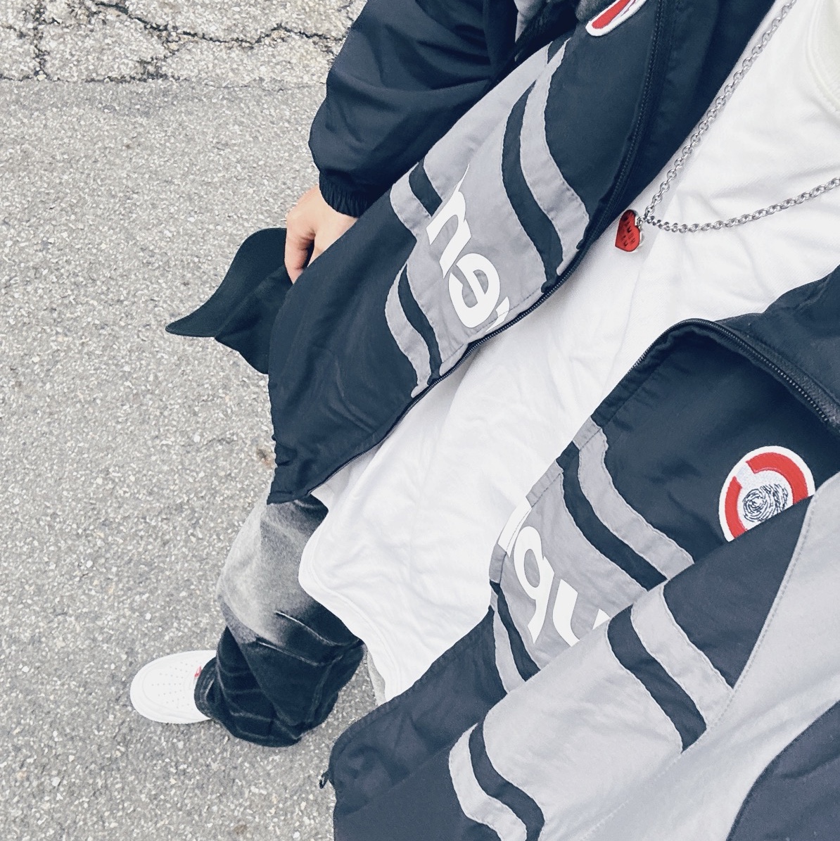 Supreme x Ducati Track Jacket Black - 24SS 착용 스타일