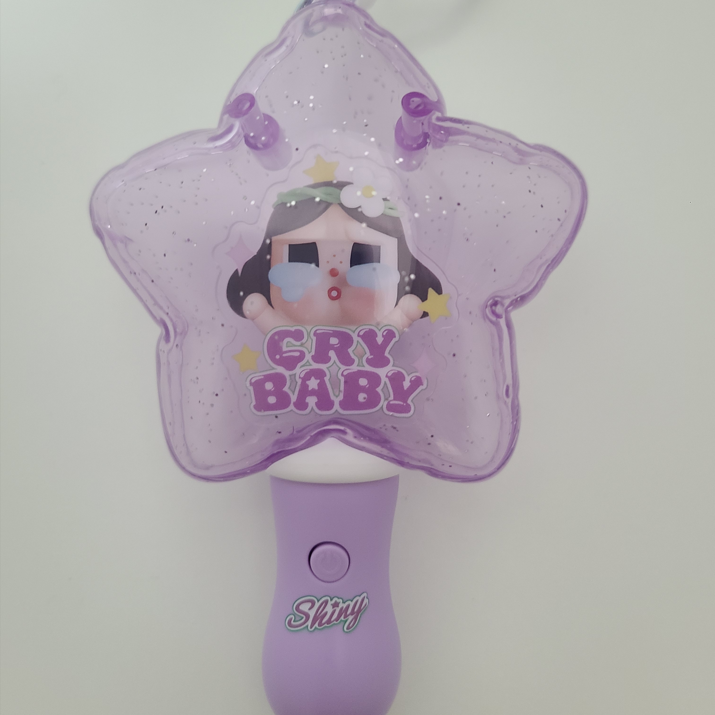 Pop Mart Crybaby Shiny Shiny Series Luminous Pendant Shiny Dummy (Opened Case) 착용 스타일