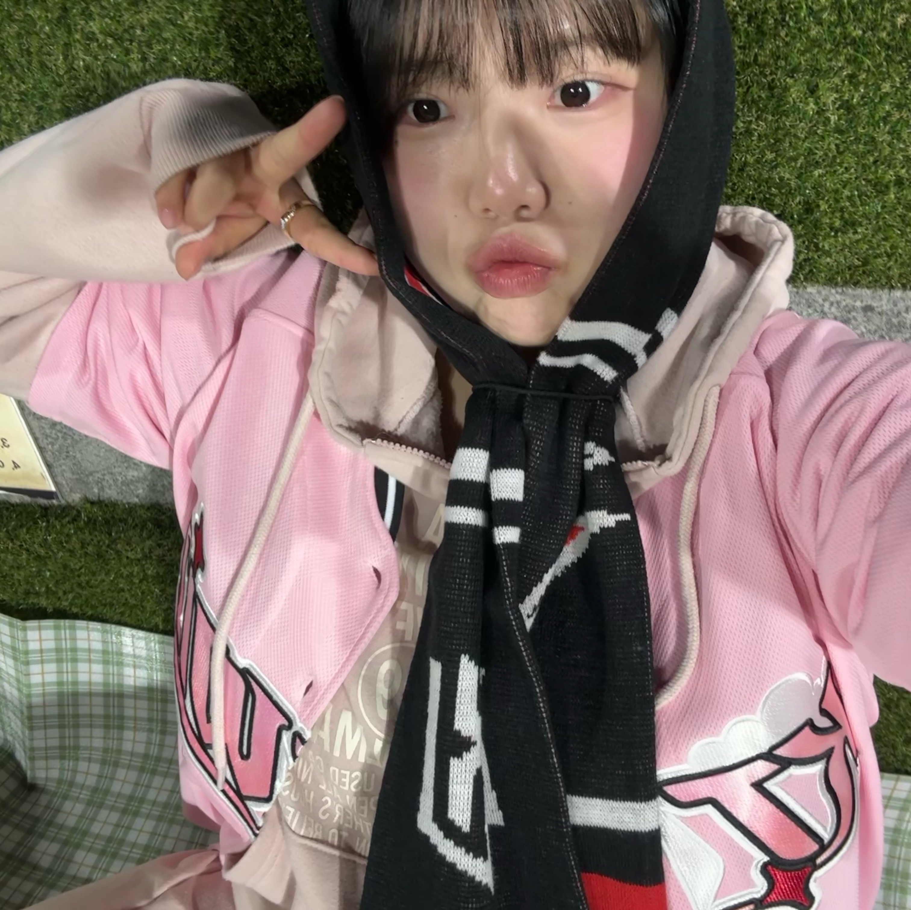 KT Wiz Cloud Uniform Pink (Non Marking Ver.) 착용 스타일 - 1