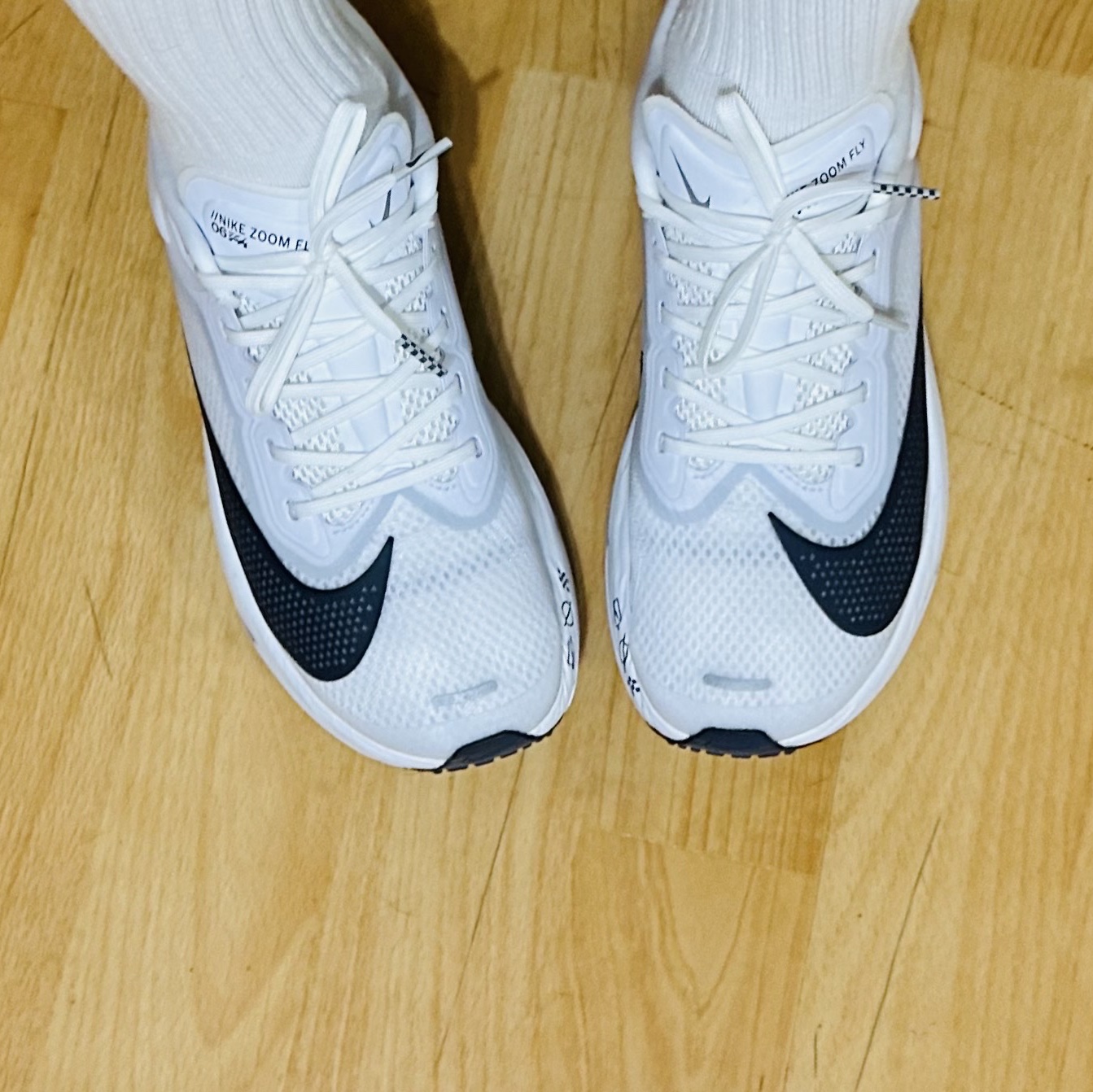 (W) Nike Zoom Fly 6 Road Racing White Pure Platinum 착용 스타일 - 2