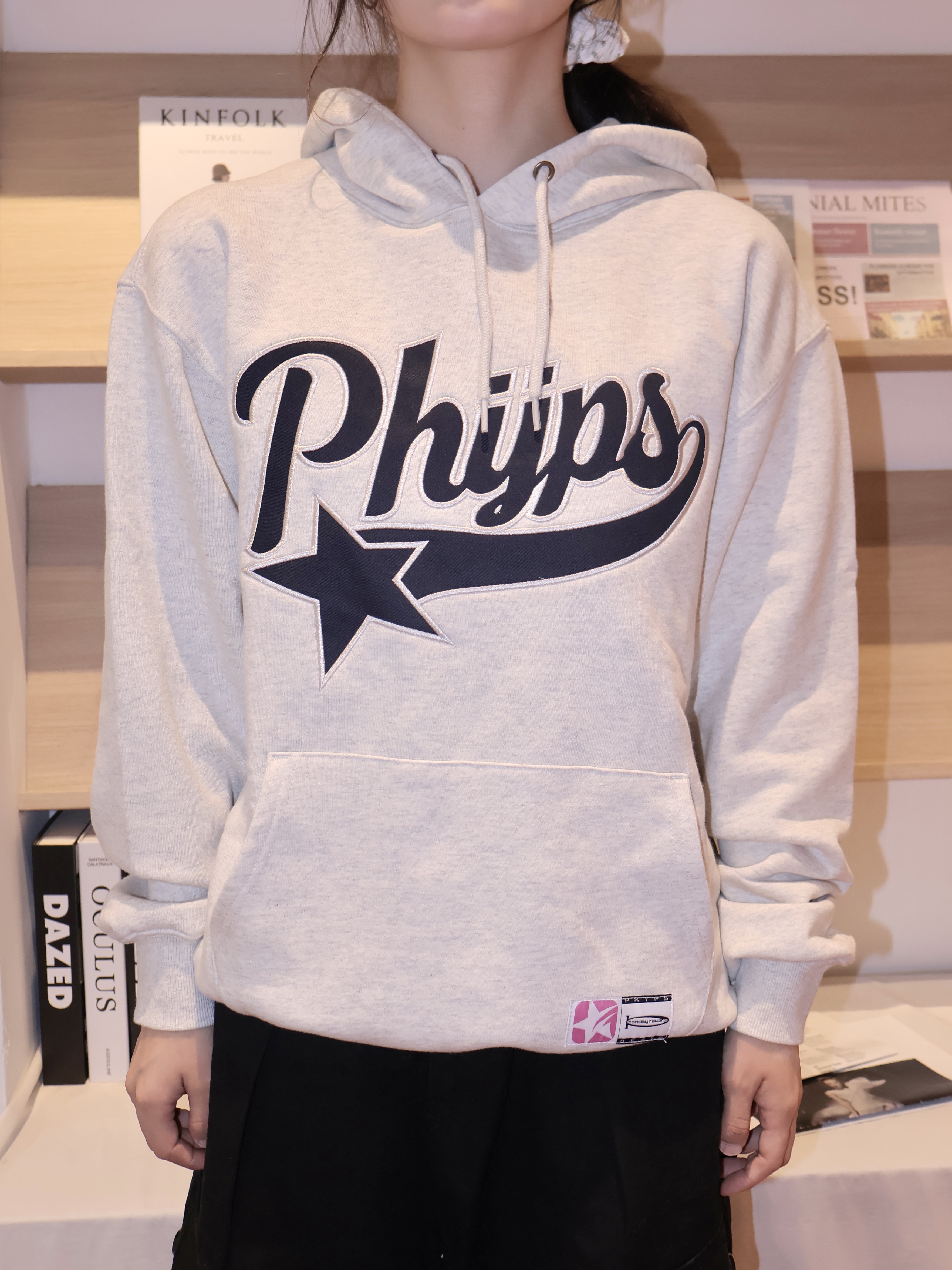 Phyps Dept Star Tail Hooded Zip-Up Grey, Adidas Superstar Core Black White 착용 스타일 - 8