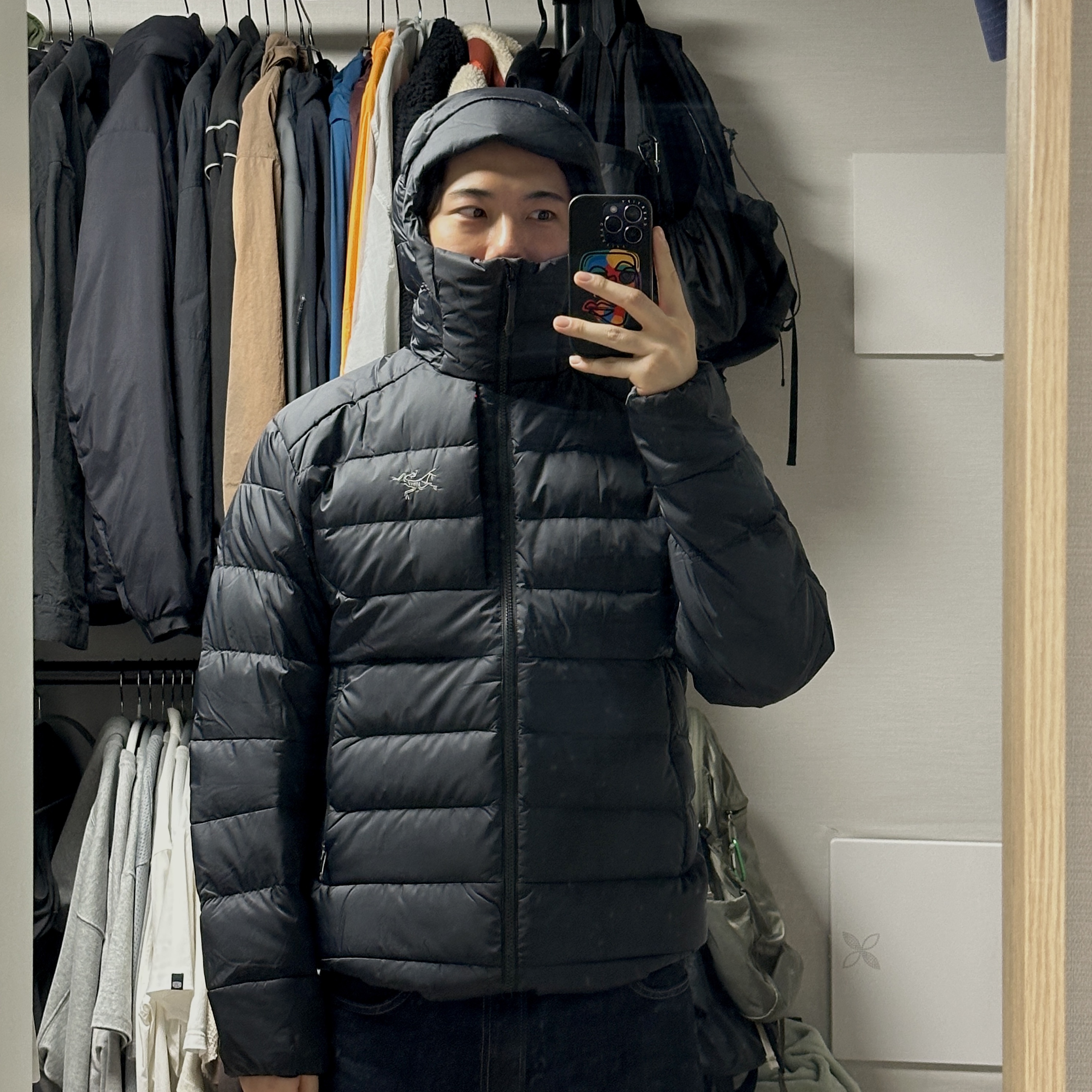 Arc'teryx Thorium Hoody Black 착용 스타일 - 2