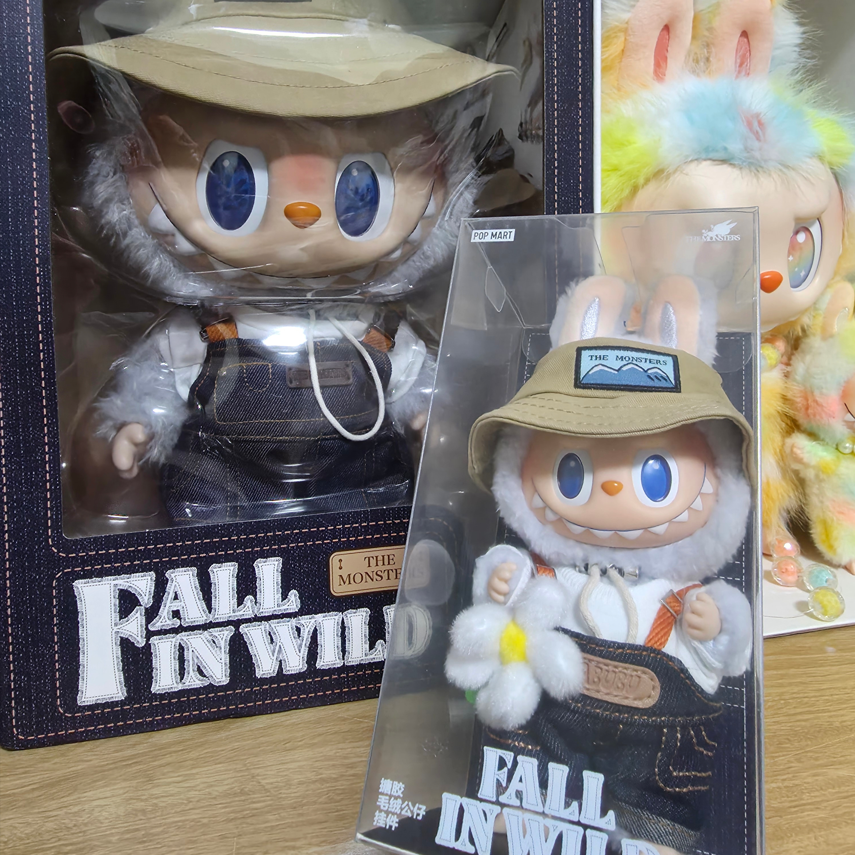 Pop Mart The Monsters Fall In Wild Labubu Series Plush Doll, Pop Mart Fall In Wild Labubu Series Toy Keyring 착용 스타일