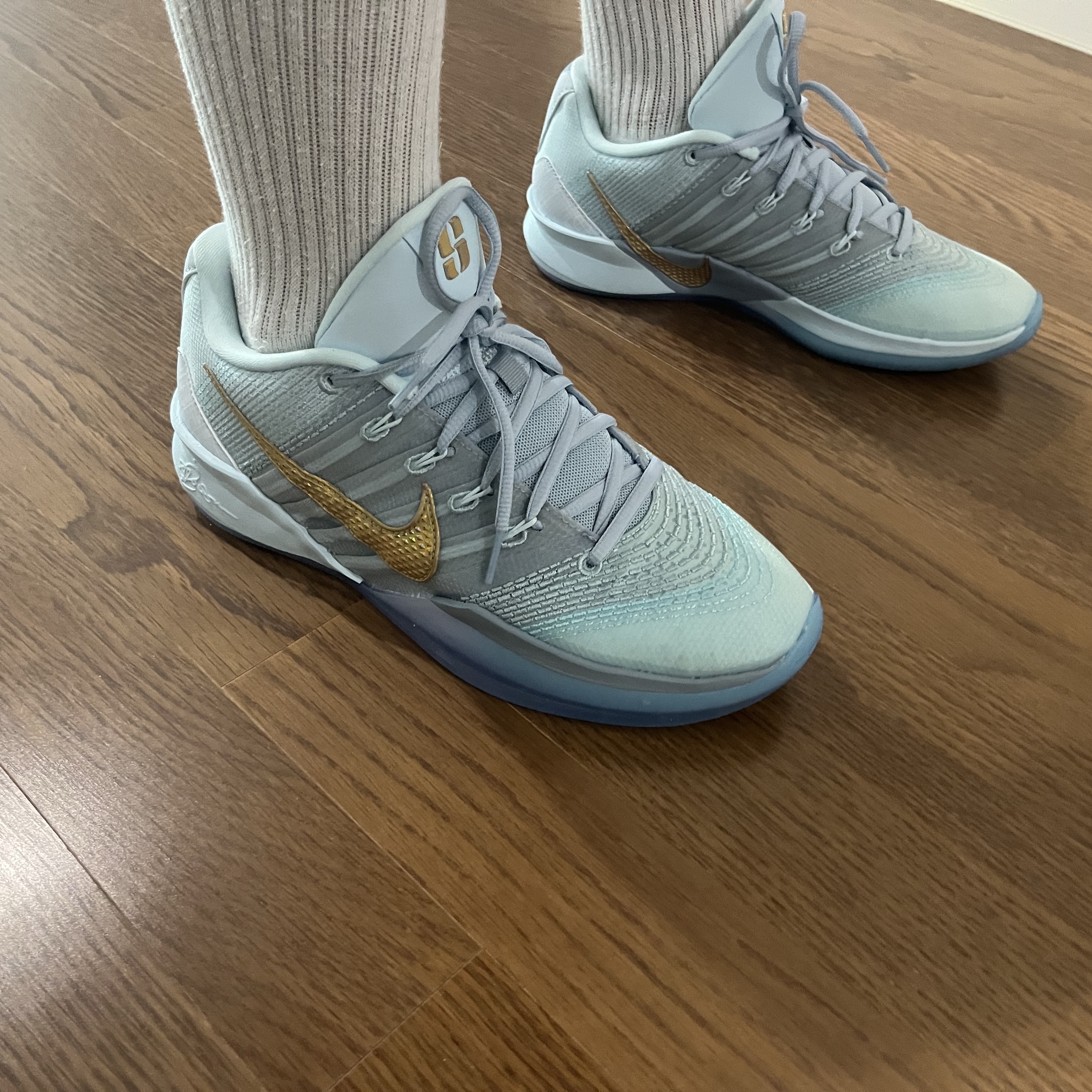 Nike Sabrina 3 Glacier Blue Neptune Blue 착용 스타일 - 3