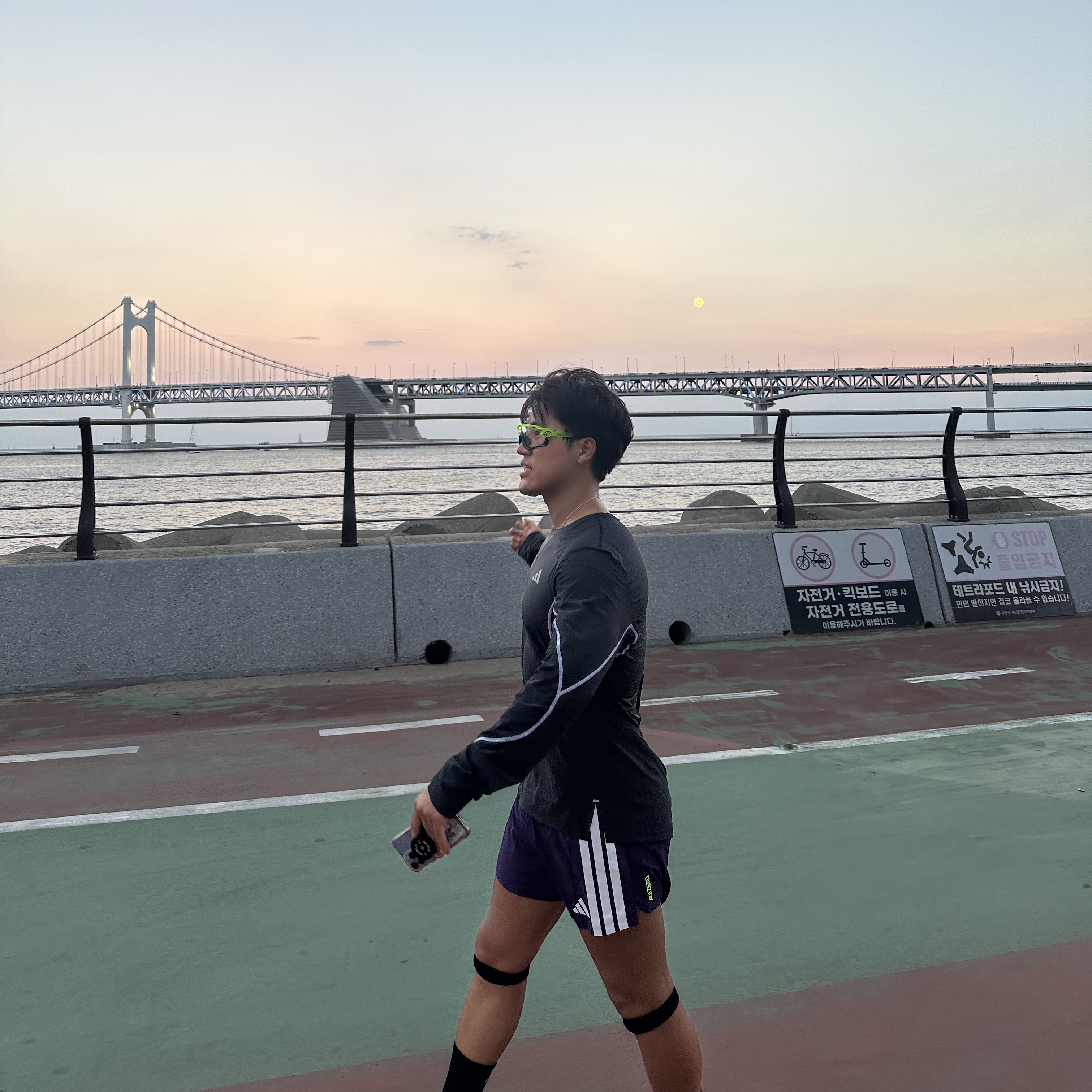 Adidas Adizero EVO SL Core Black Cloud White, Adidas Adizero Performance Running Long Sleeve T-Shirt Black - KR Sizing 착용 스타일 - 5