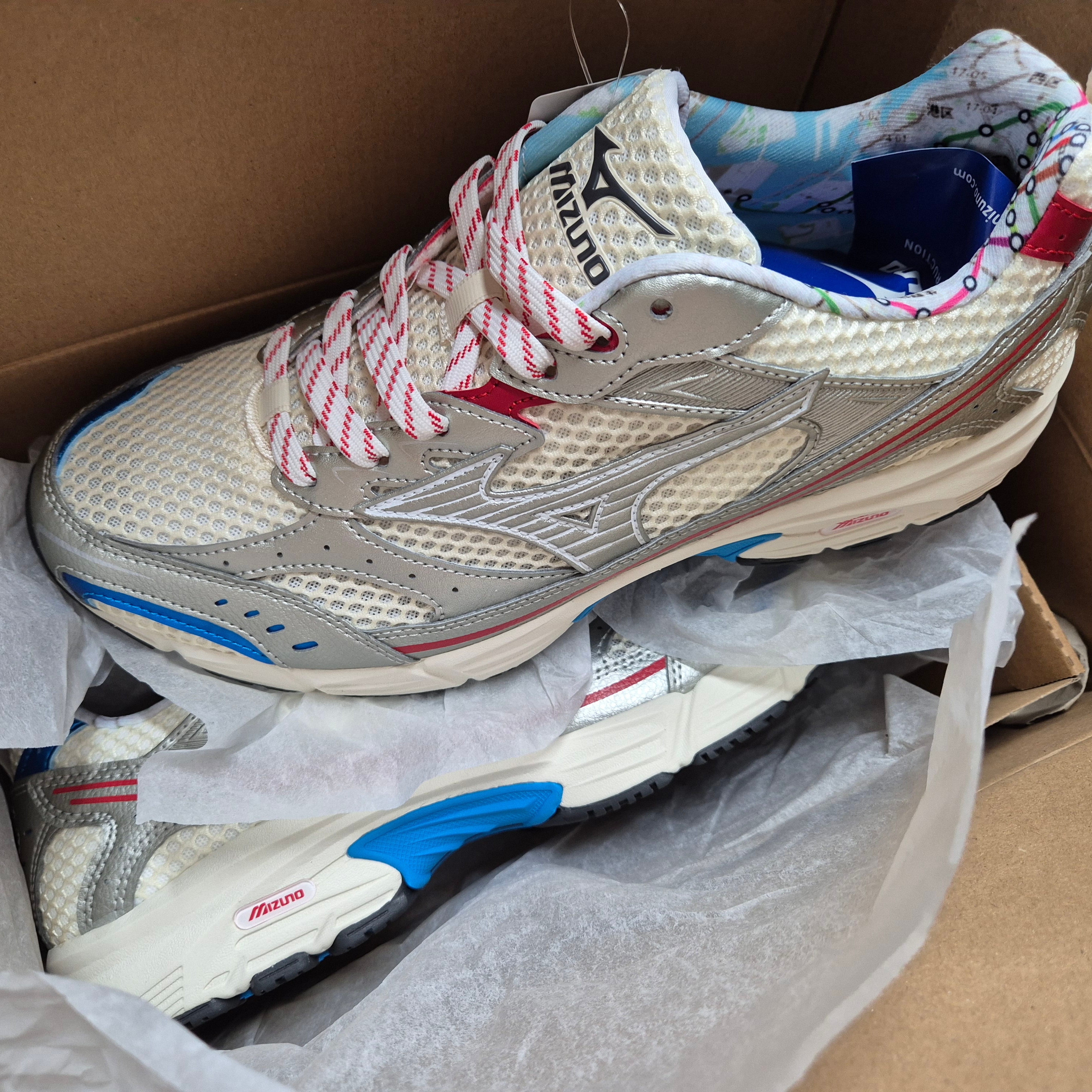 Mizuno MXR Pristine High Risk Red 착용 스타일 - 2