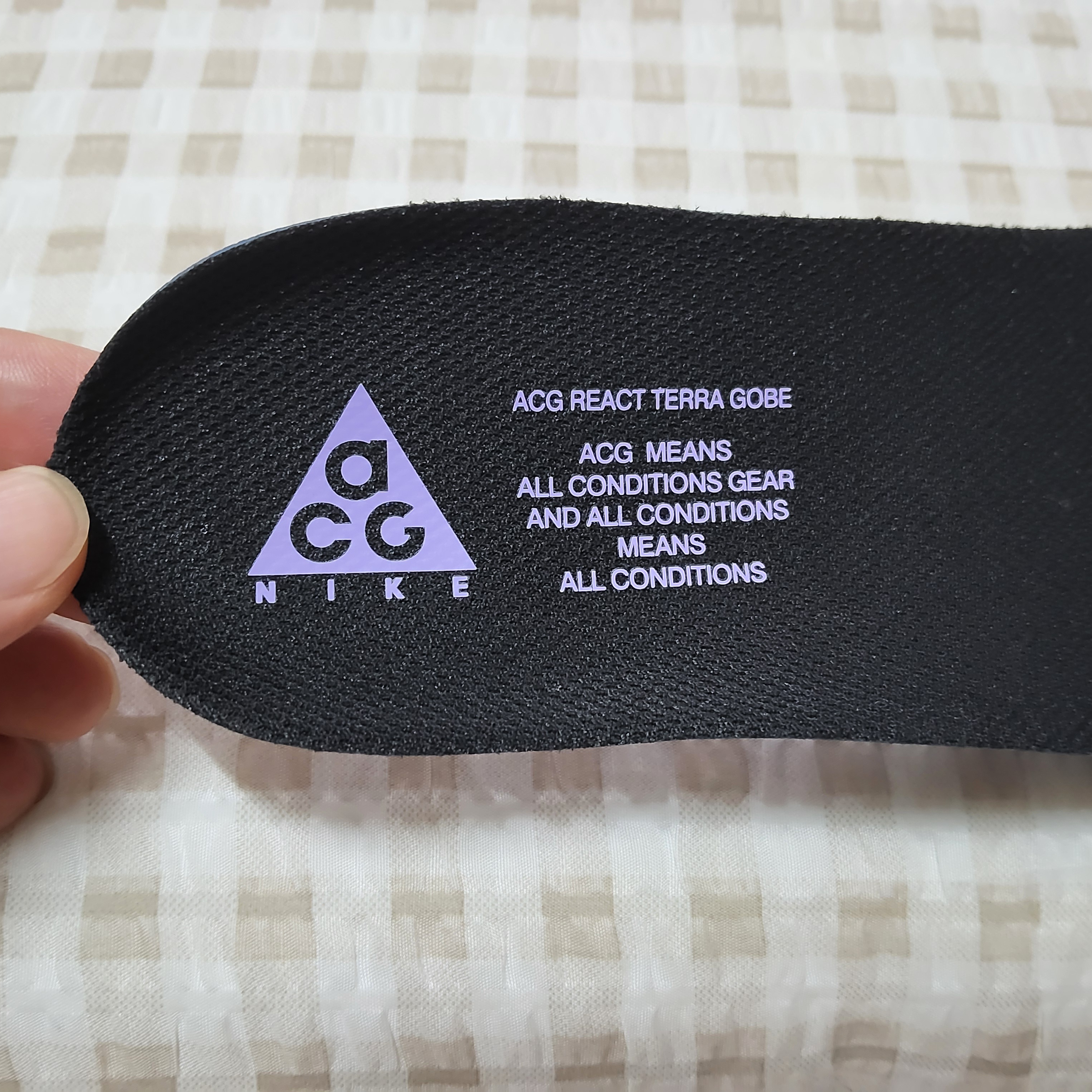 Nike ACG React Terra Gobe Black Space Purple 착용 스타일 - 9