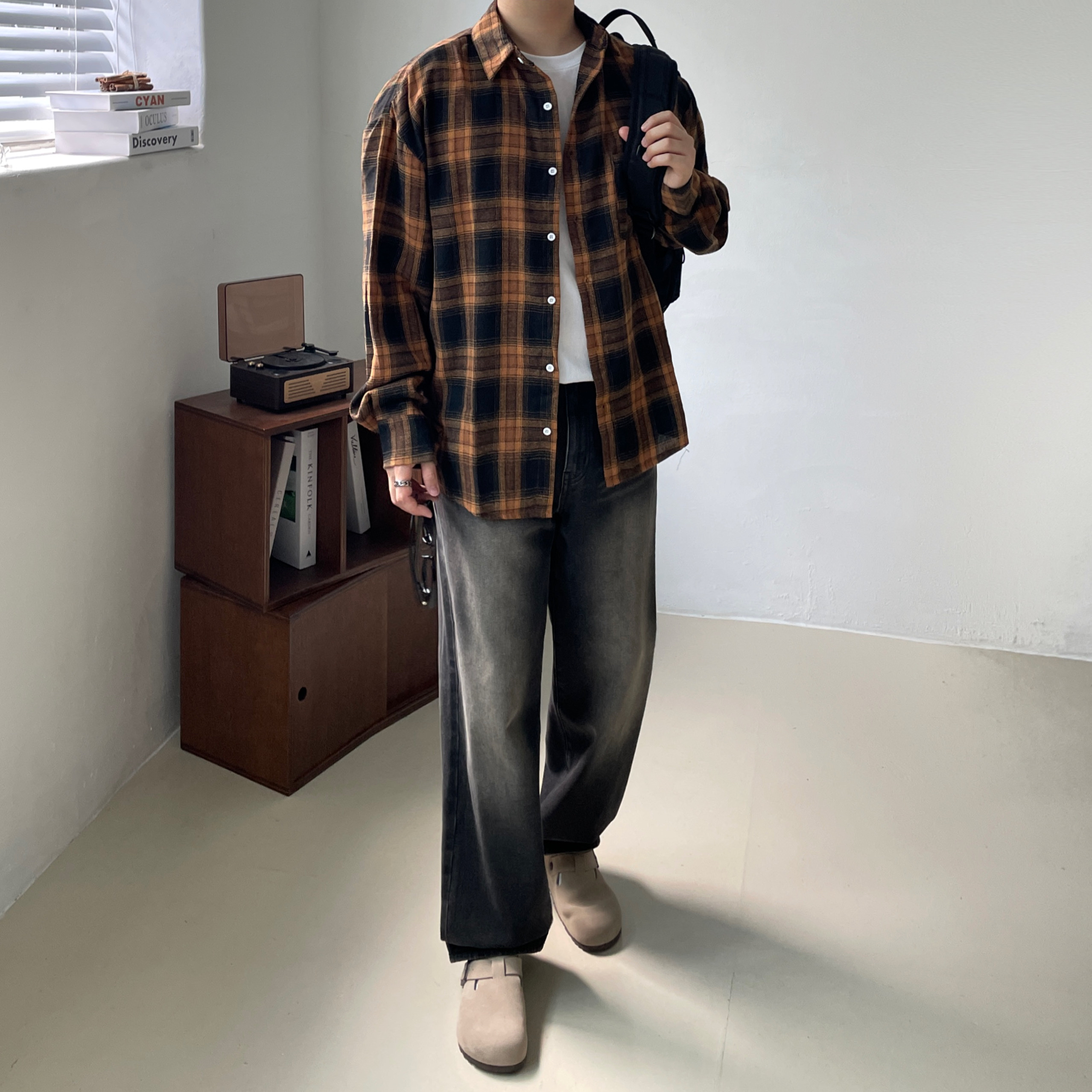 Birkenstock Boston Soft Footbed Taupe - Regular 착용 스타일 - 8