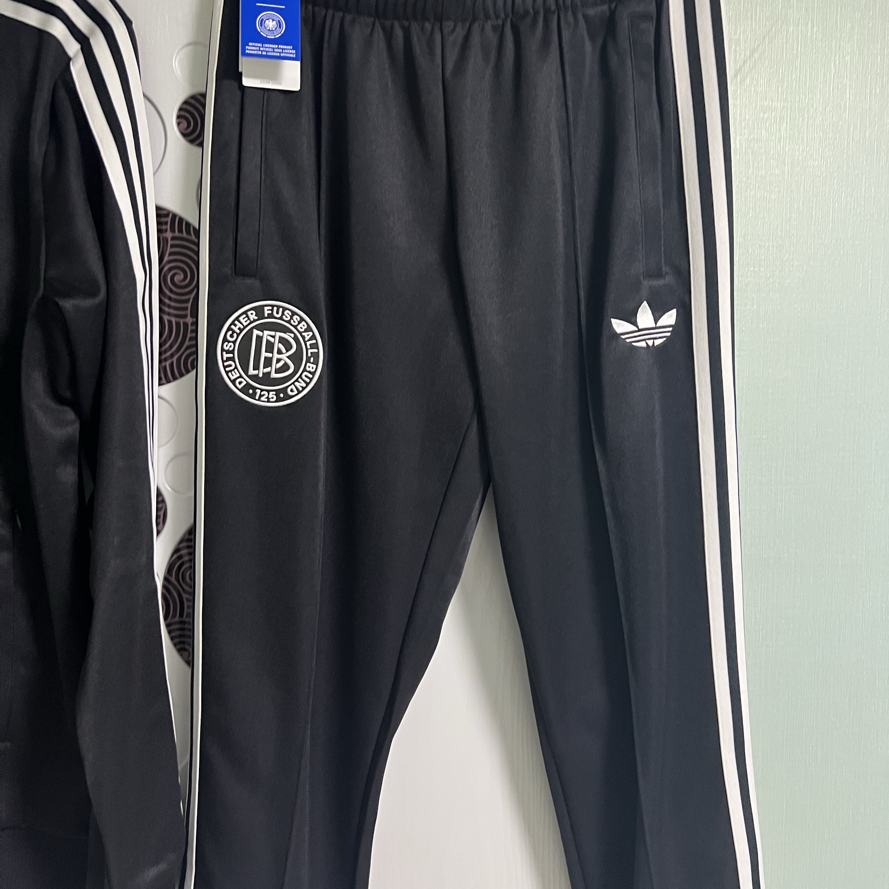 Adidas Germany 125th Anniversary Track Top Black - KR Sizing, Adidas Germany 125th Anniversary Track Pants Black - KR Sizing 착용 스타일 - 3