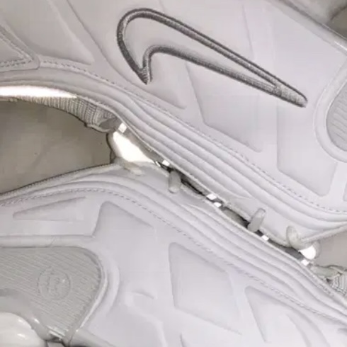 Nike x Martine Rose Shox MR4 White 착용 스타일