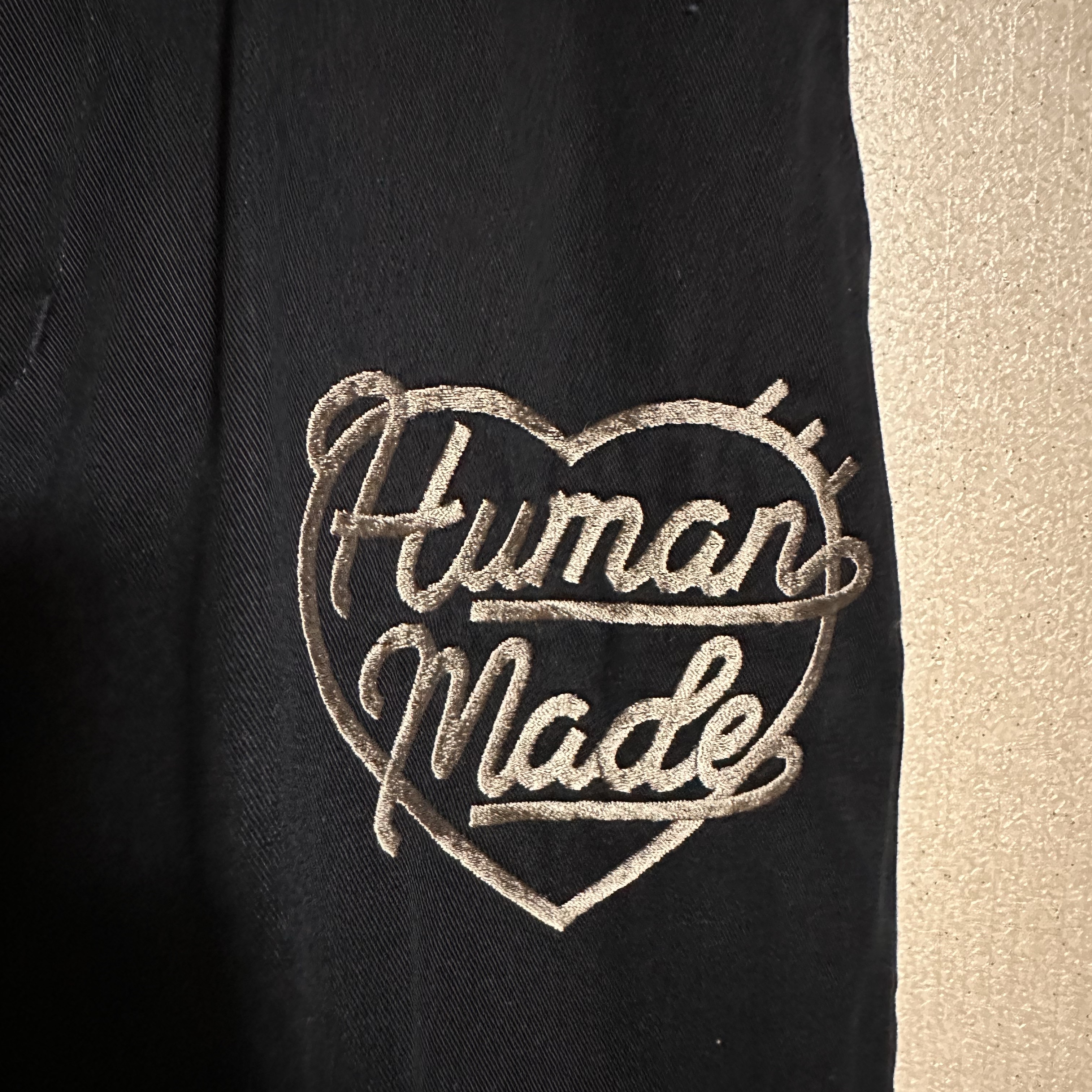 Human Made Chino Pants Navy 착용 스타일 - 2