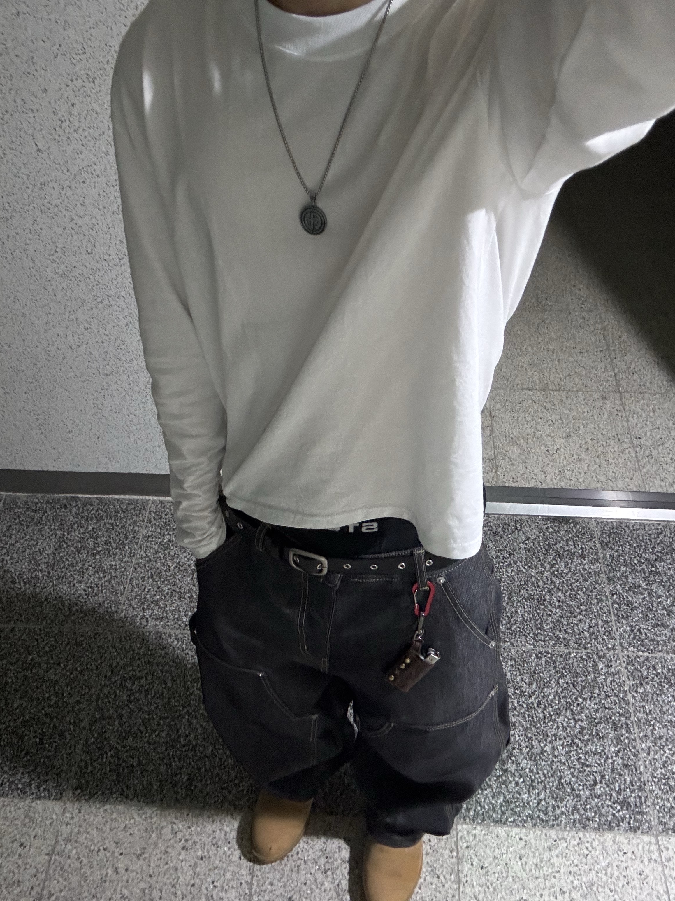 GRAILZ x KOIN SEOUL Carpenter Raw Denim Pants Indigo, Timberland Premium 6 inch Waterproof Boot Wheat Nubuck - Wide 착용 스타일 - 2