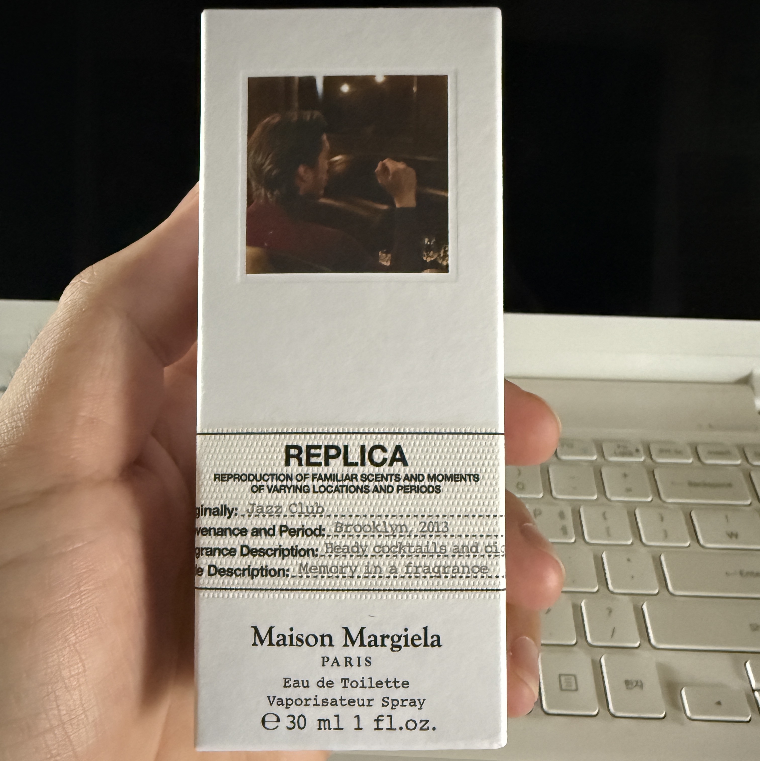 Maison Margiela Replica Jazz Club Eau De Toilette 30ml 착용 스타일
