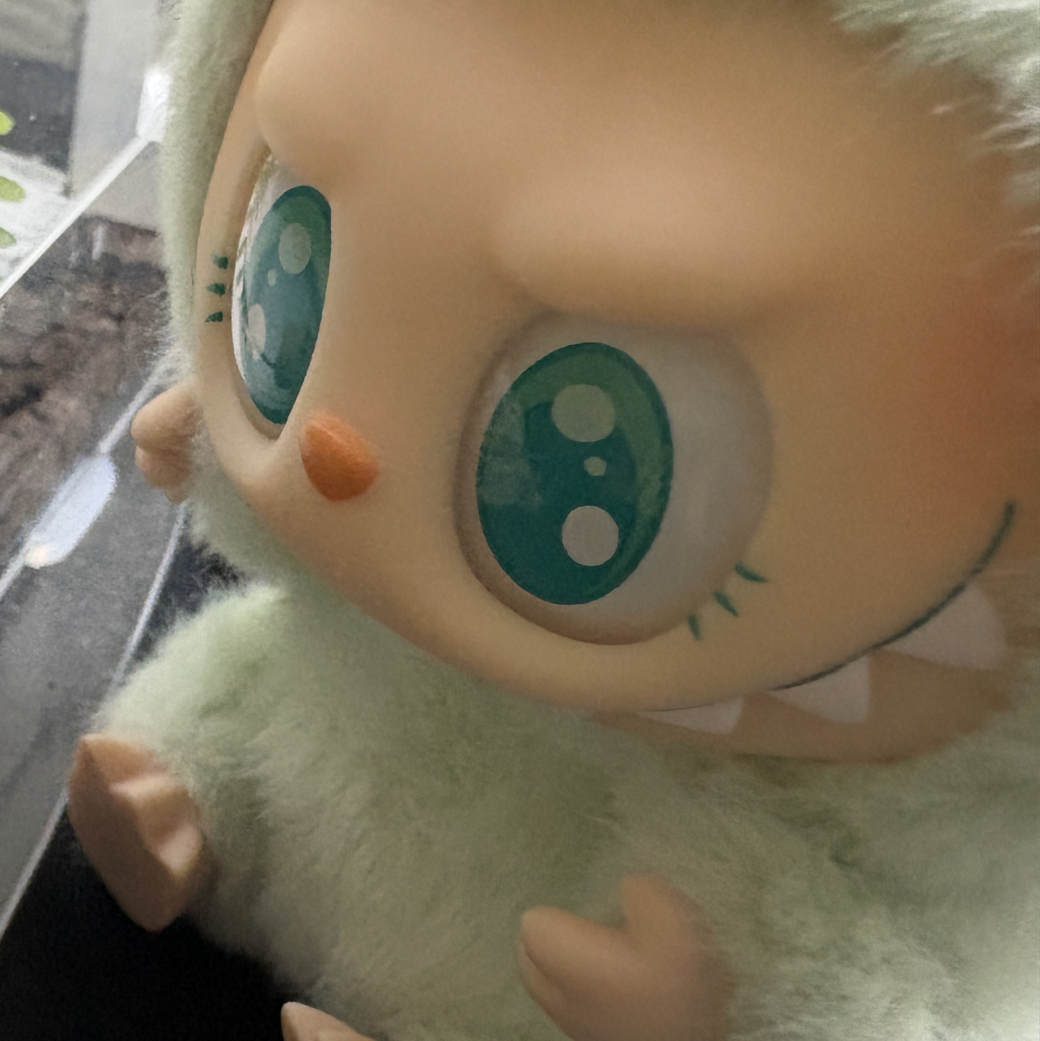 Pop Mart Labubu Let's Play Together Doll Series Ququ Keyring (Opened Case) 착용 스타일 - 3