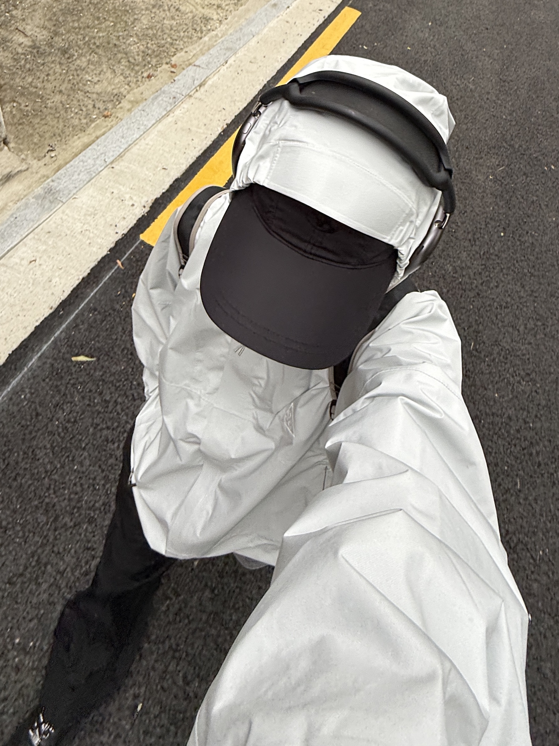 Nike x Supreme Air Force 1 Low Black, Nike ACG Storm-Fit ADV Cascade Rains Full Zip Jacket Photon Dust - Asia 착용 스타일 - 2