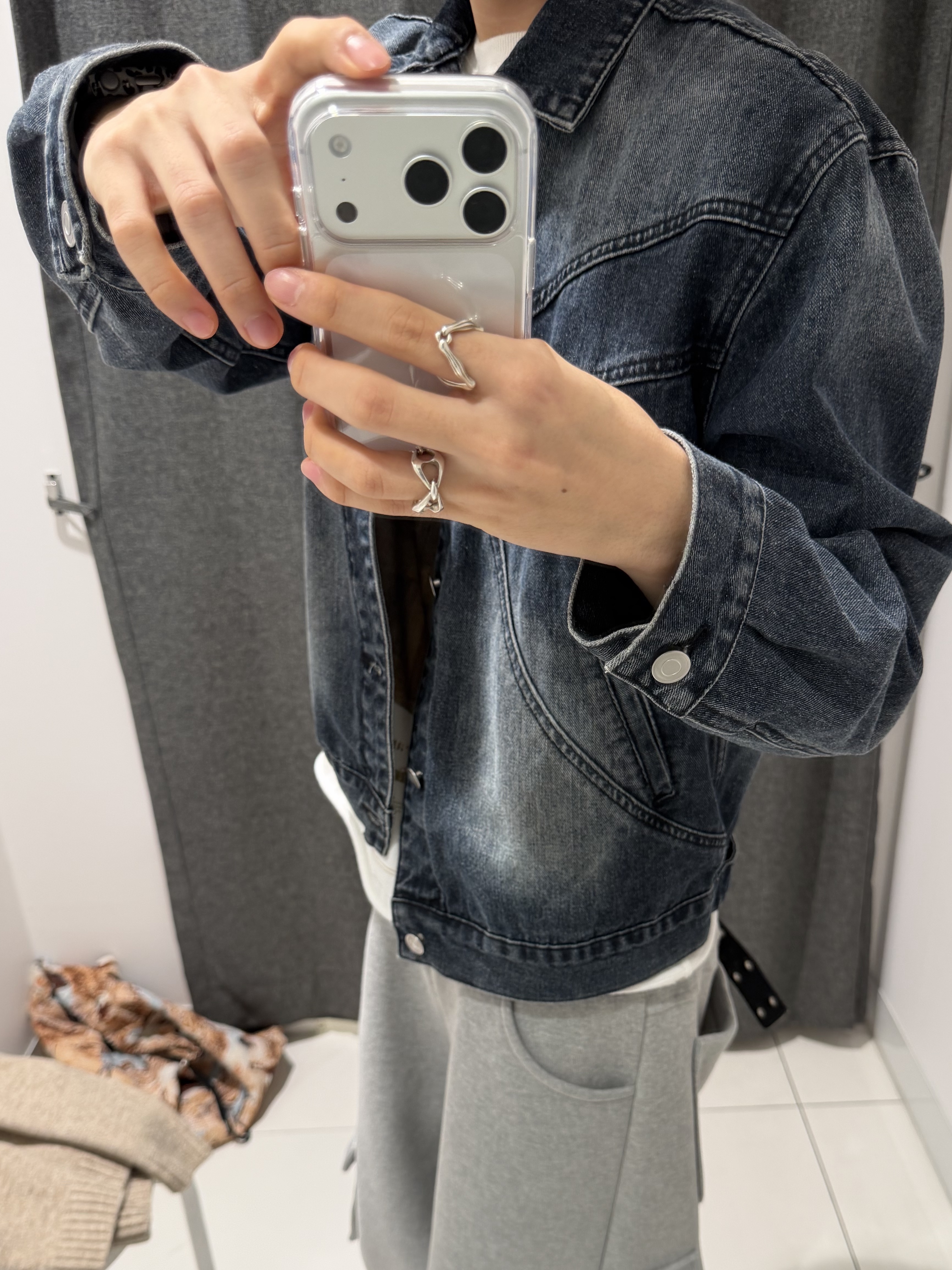 MJD X KOIN SEOUL Wide Cargo Sweat Pants, MJD x Kamien Double Hole Belt Oak Brown 착용 스타일 - 3