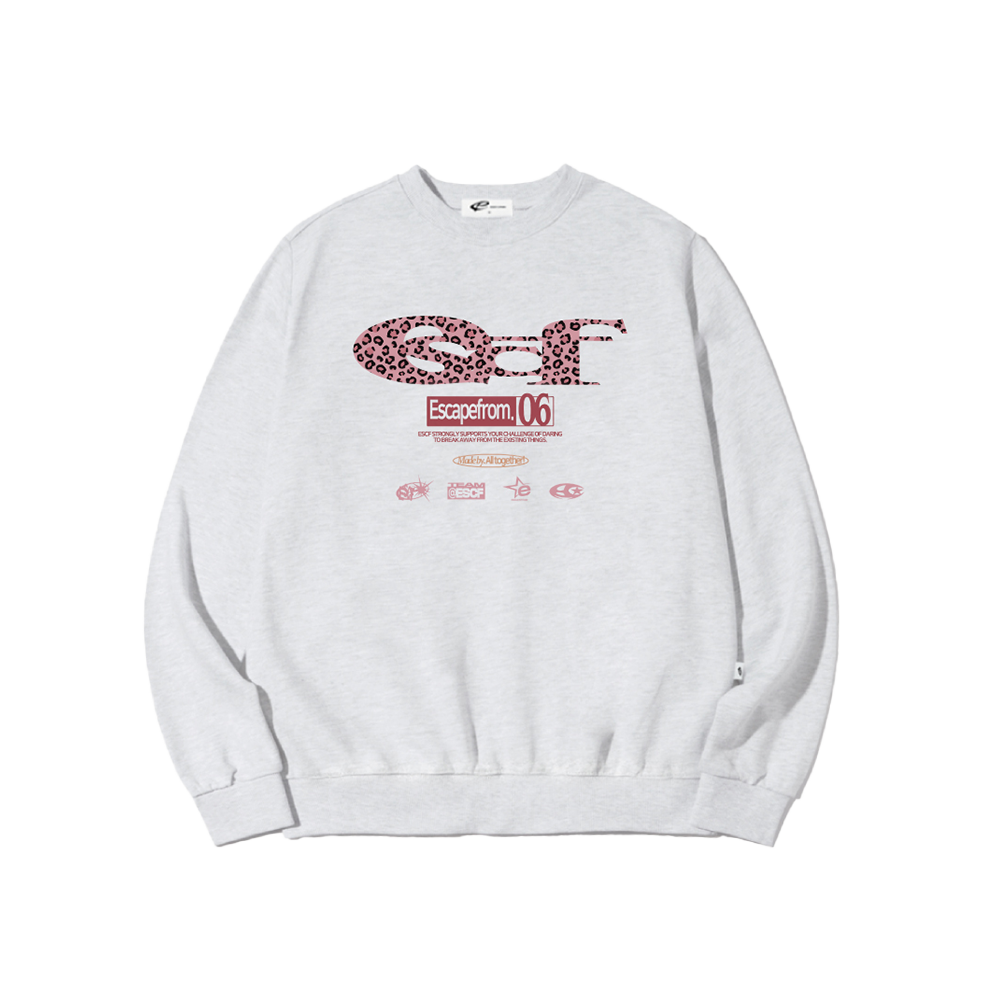 E252SW021WM Escapefrom Pink Leopard ESCF Logo Collage Print Sweatshirt White Melange