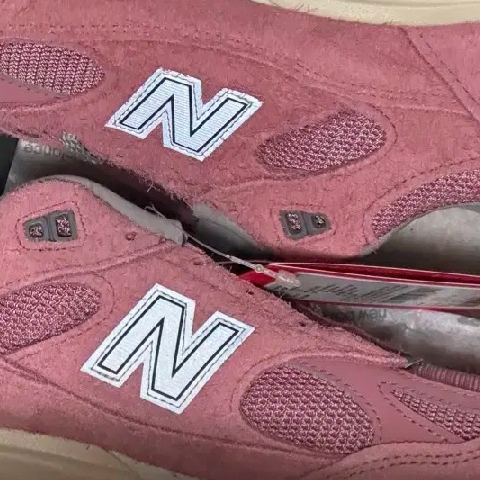 New Balance 991v2 Made in UK Brandied Apricot 착용 스타일