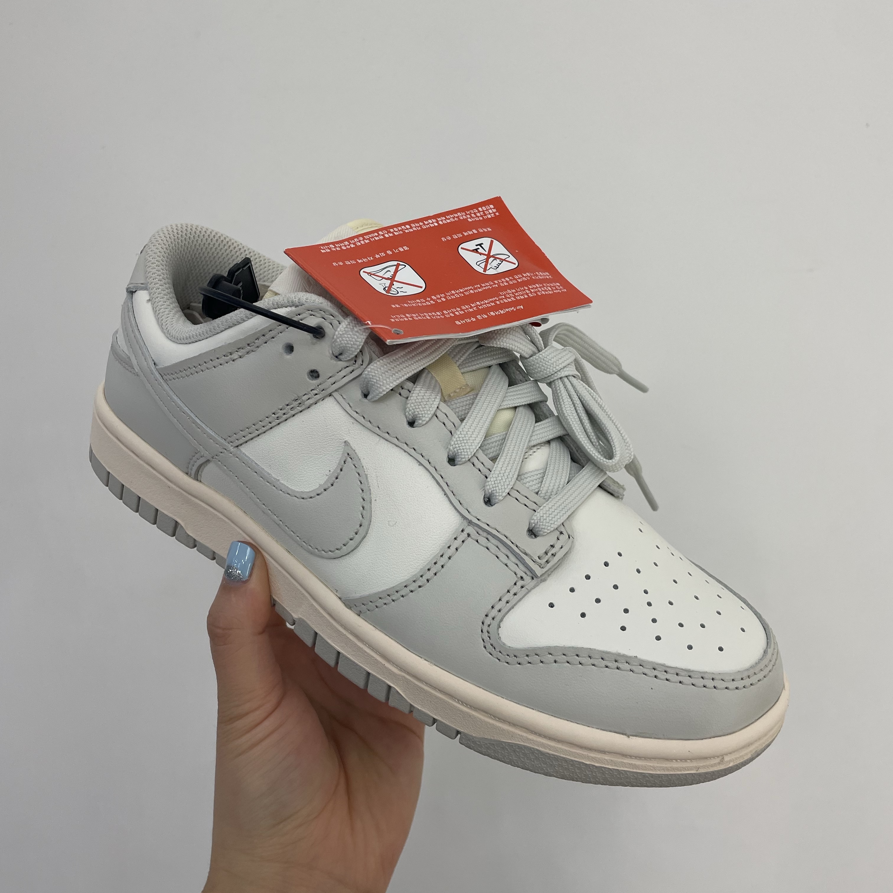 (W) Nike Dunk Low Light Bone 착용 스타일