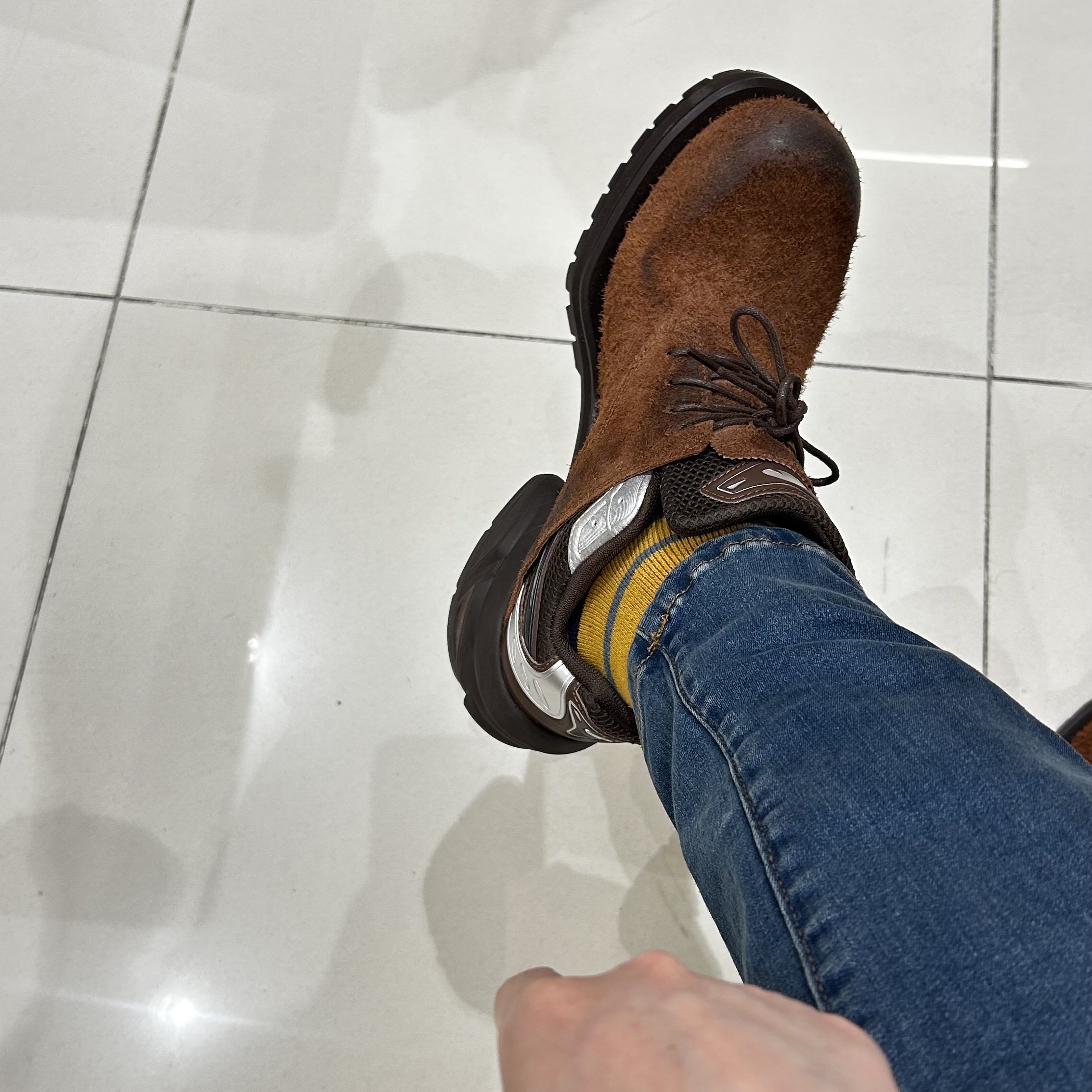 Remagine Hybrid Derby Shoes Starting Bigger Brown 착용 스타일 - 2