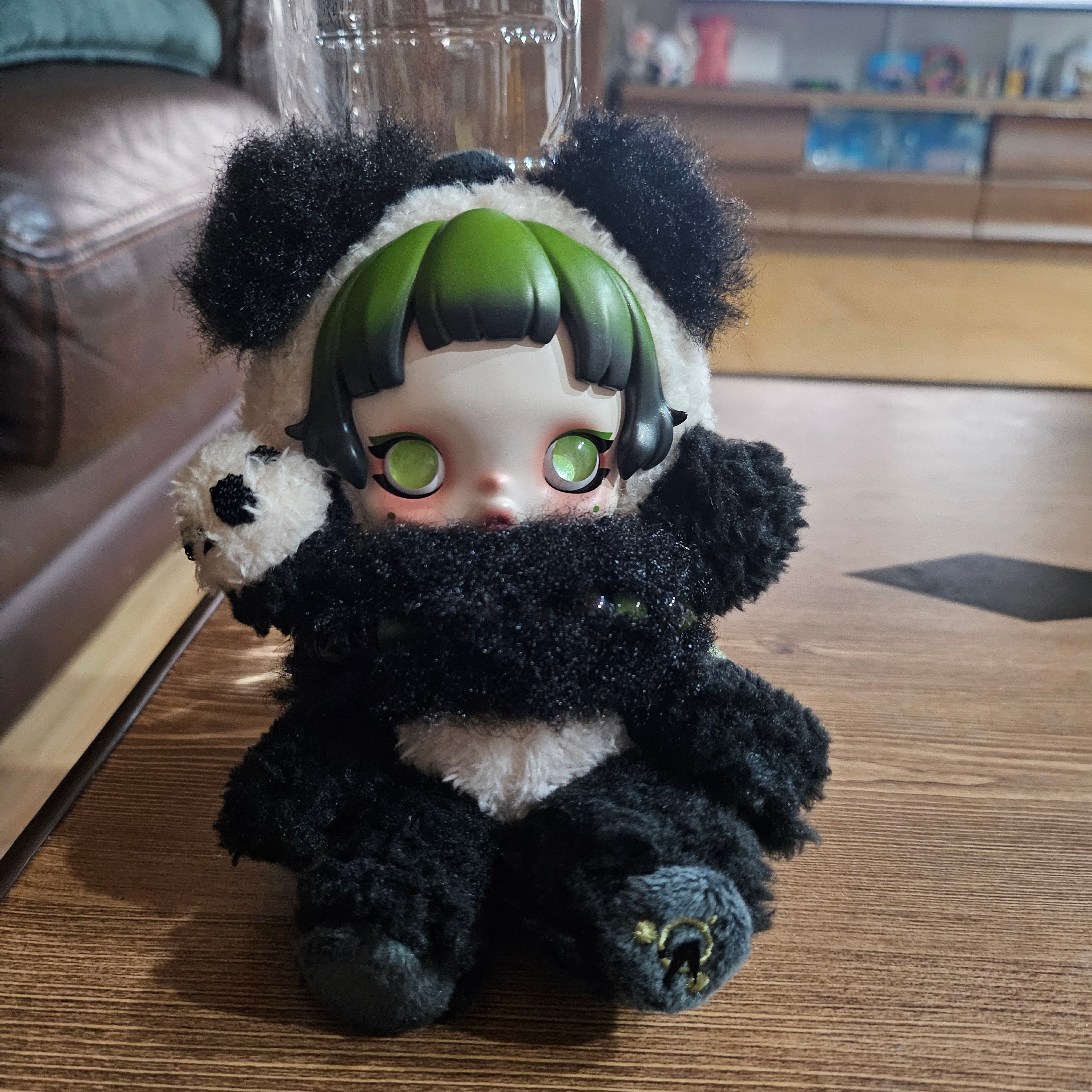 Pop Mart Skullpanda Lazy Panda Plush Doll Pendant 착용 스타일