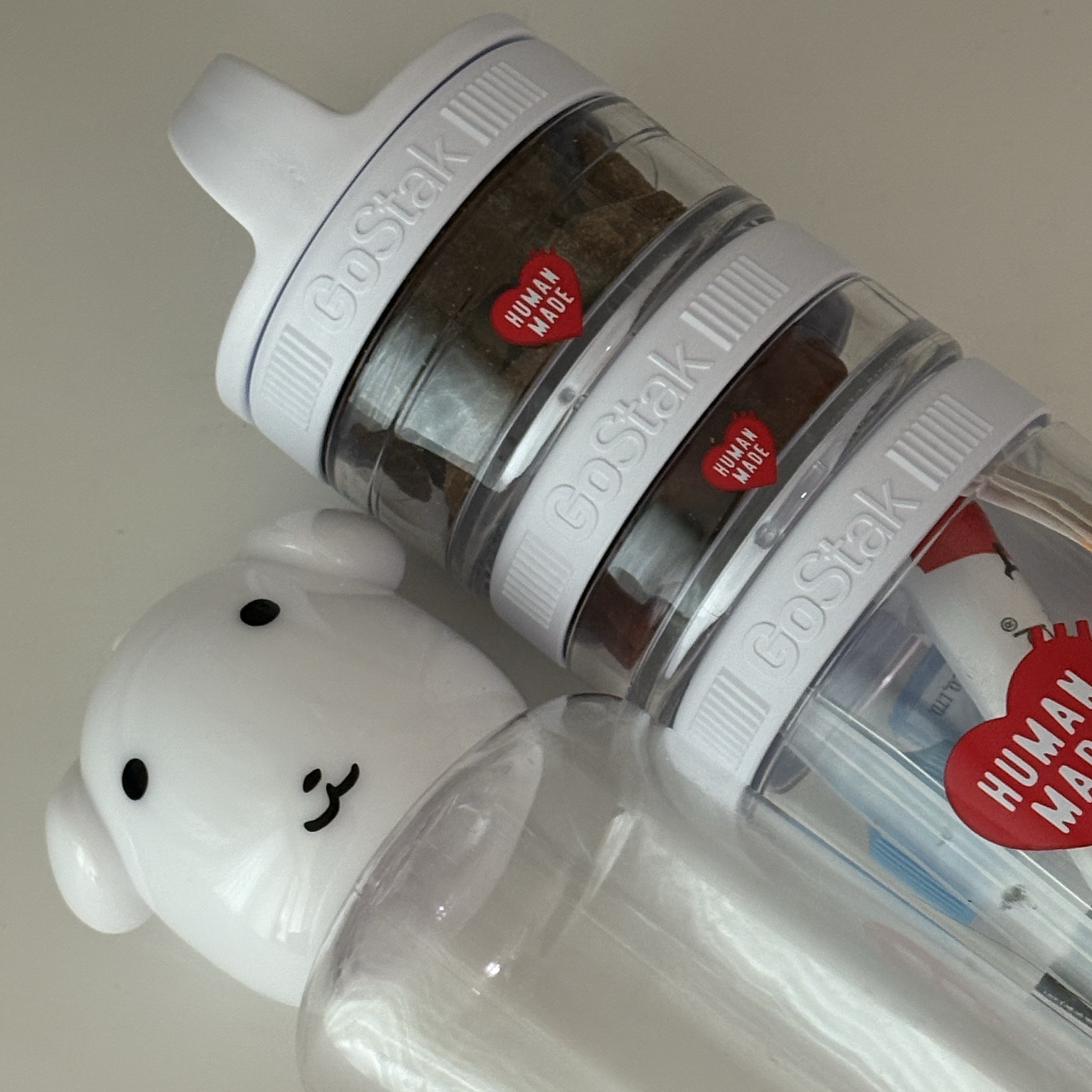 Human Made x Blender Bottle GoStak Starter White (4 Pack) 착용 스타일 - 2
