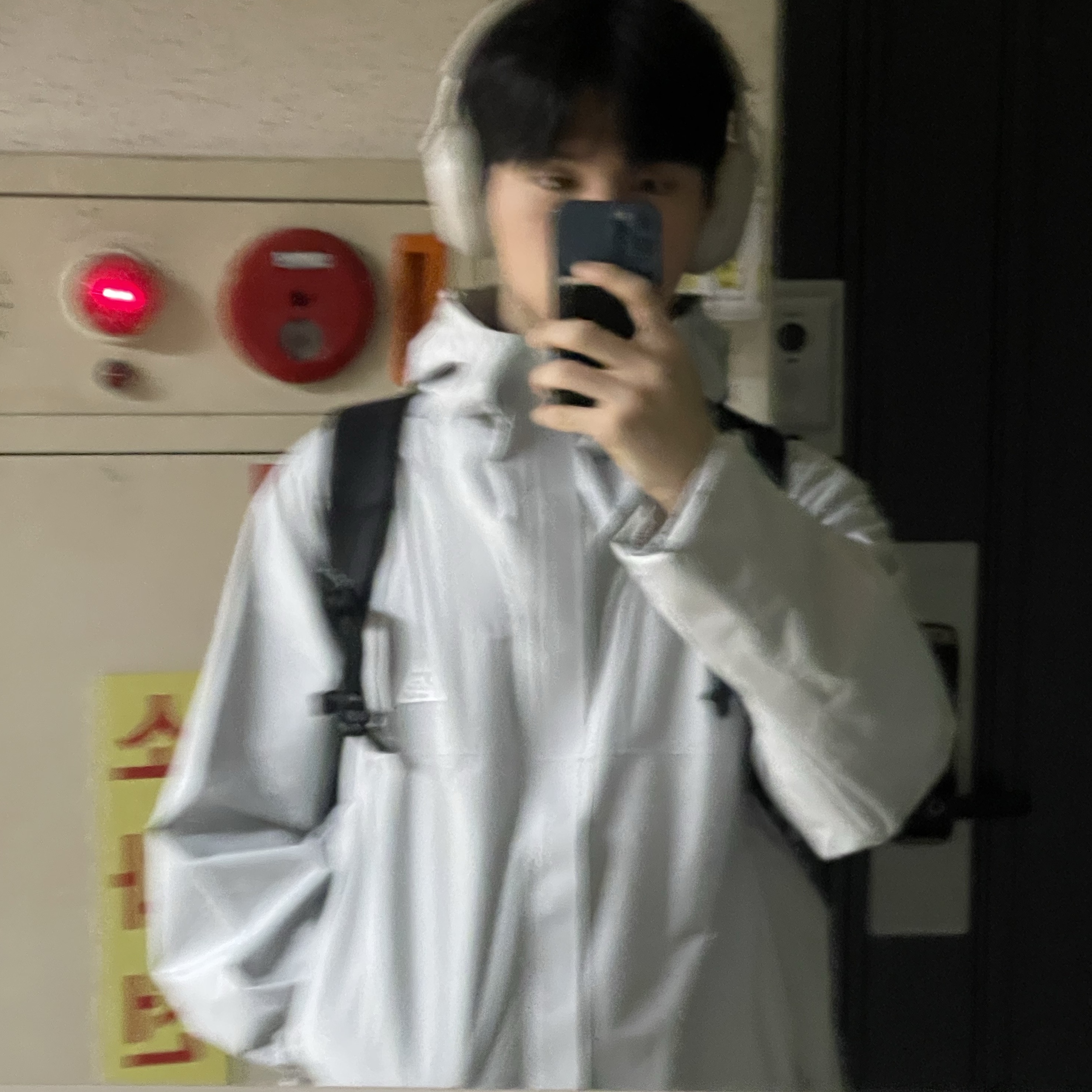 Nike ACG Storm-Fit ADV Cascade Rains Full Zip Jacket Photon Dust - Asia 착용 스타일 - 1