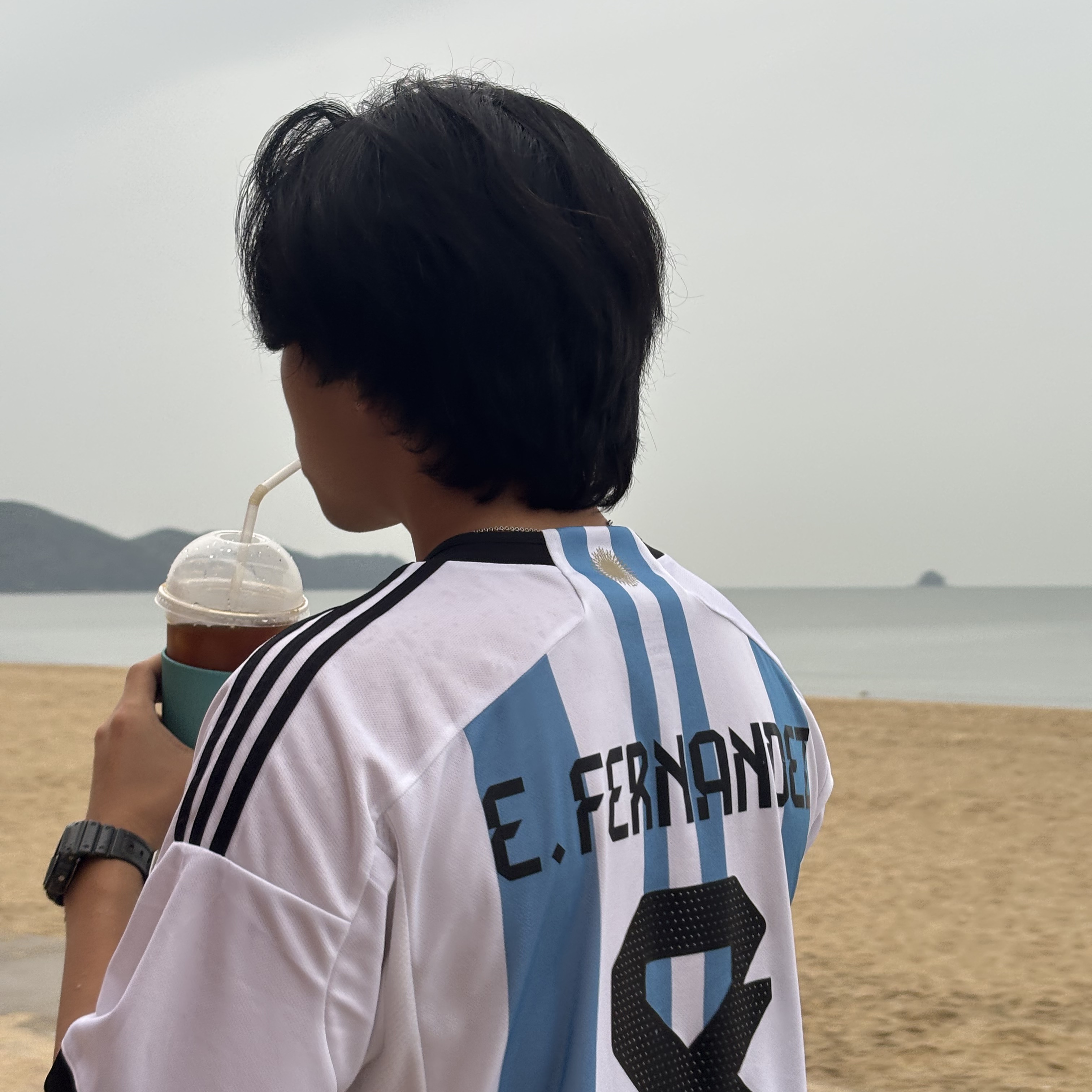 Adidas Argentina Home Jersey 2022 Winners 3-Star White Light Blue - US Sizing (Non Marking Ver.) 착용 스타일
