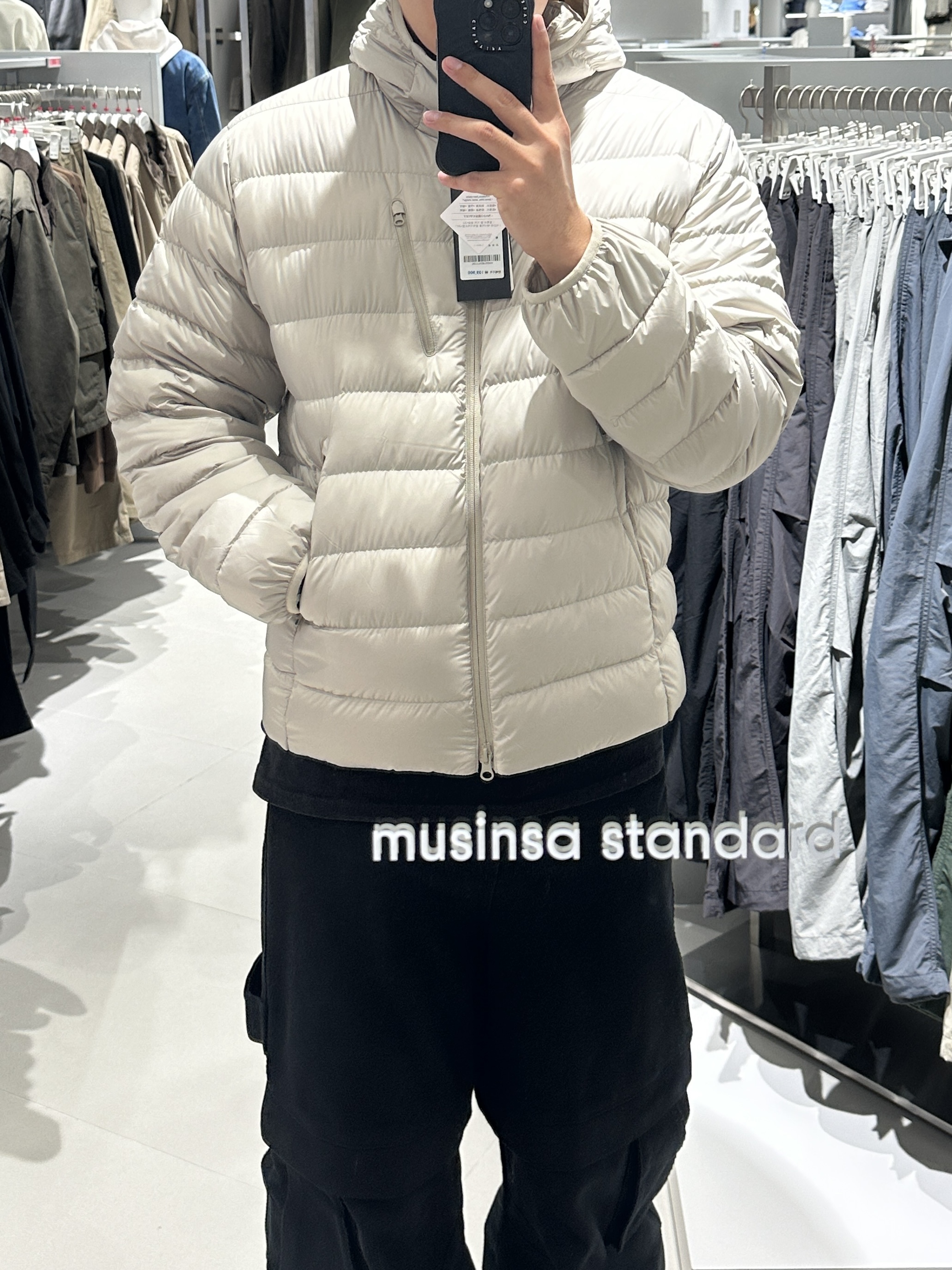 Musinsa Standard City Leisure Hooded Light Down Jacket Grey, Kamien Titan Baggy Pants Black 착용 스타일 - 2