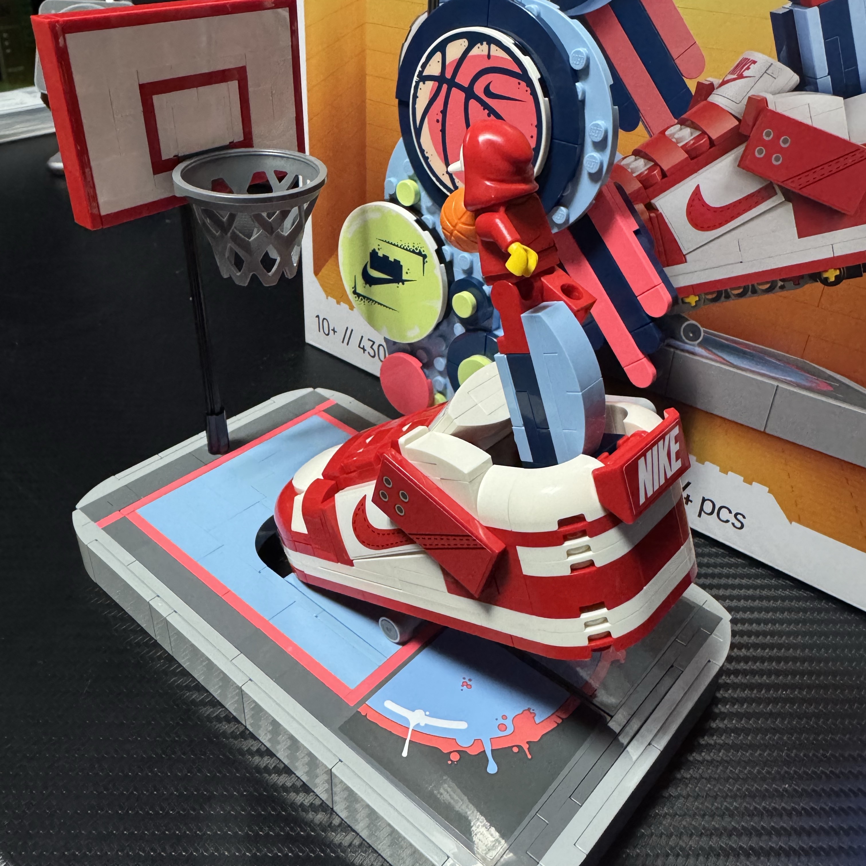 Lego x Nike Dunk Trickshot 착용 스타일 - 3