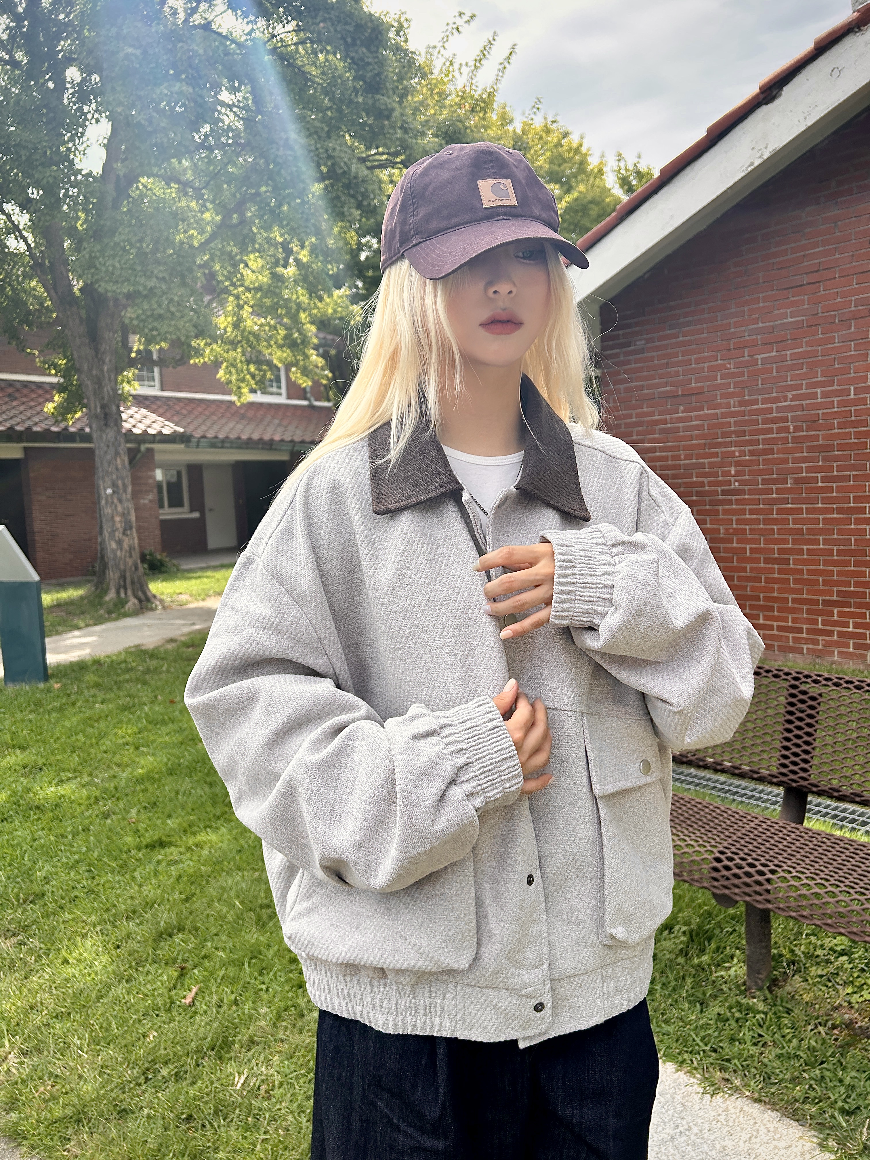 Carhartt Canvas Cap Blackberry 착용 스타일